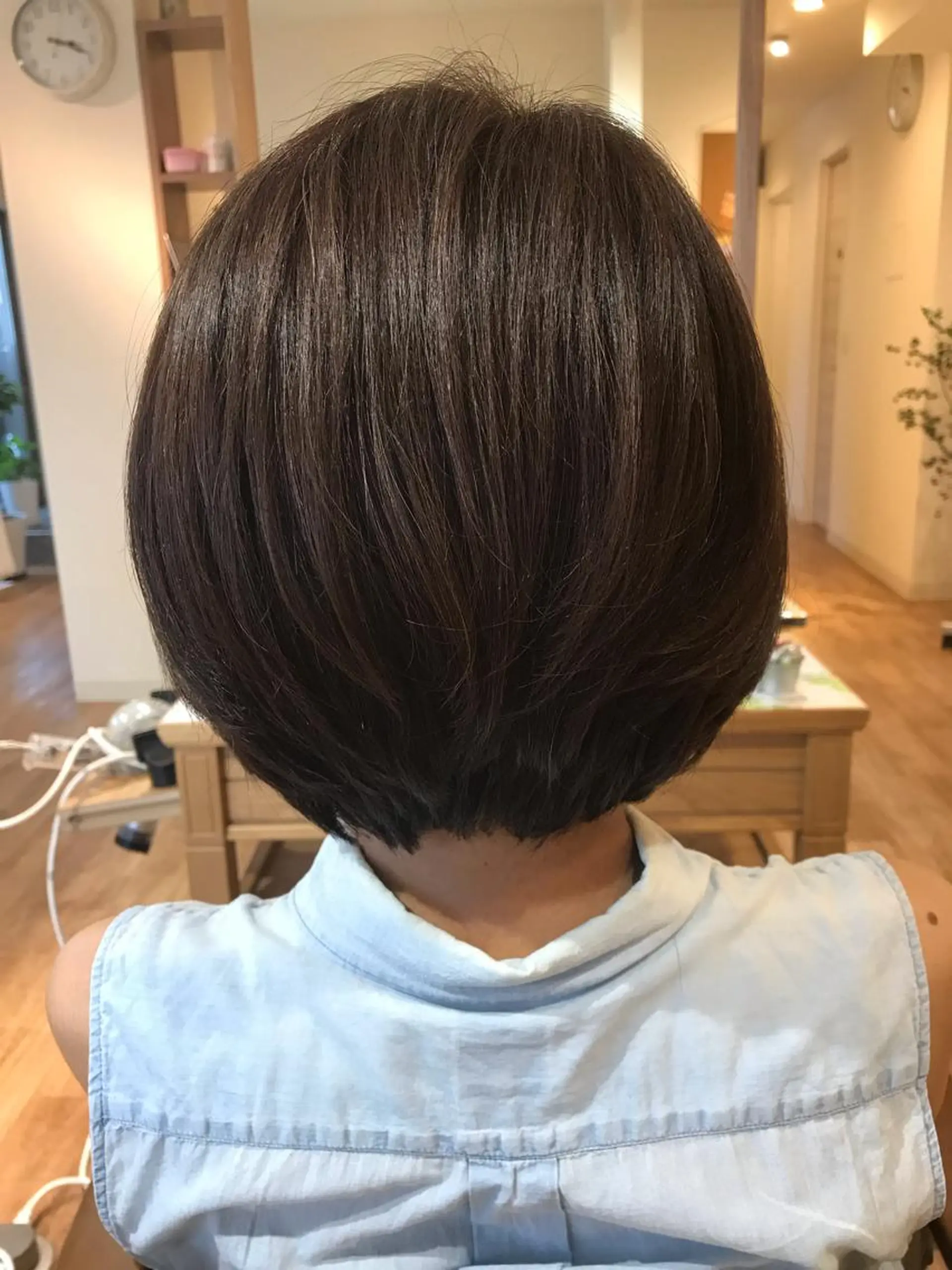 ショート カラー 艶カラー◎矯正⭐髪診 断#天王寺区@山本
のヘアスタイル