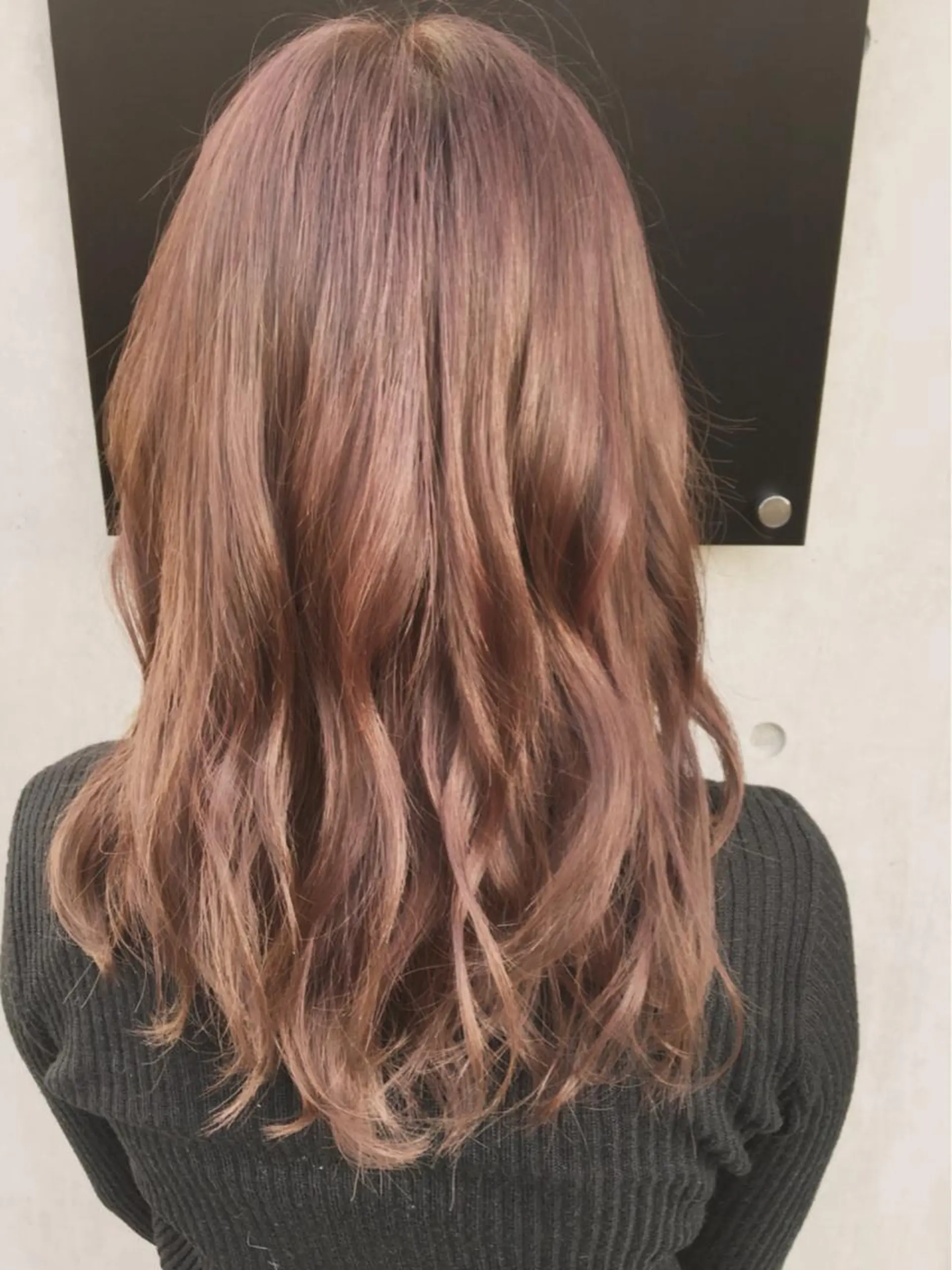 ロング カラー ベージュカラー ピンクカラー ピンクベージュ カット ヘアカラー トリートメント ✨髪質改善縮毛矯正✨ 宇田川修平のエステ・リラクイメージ
