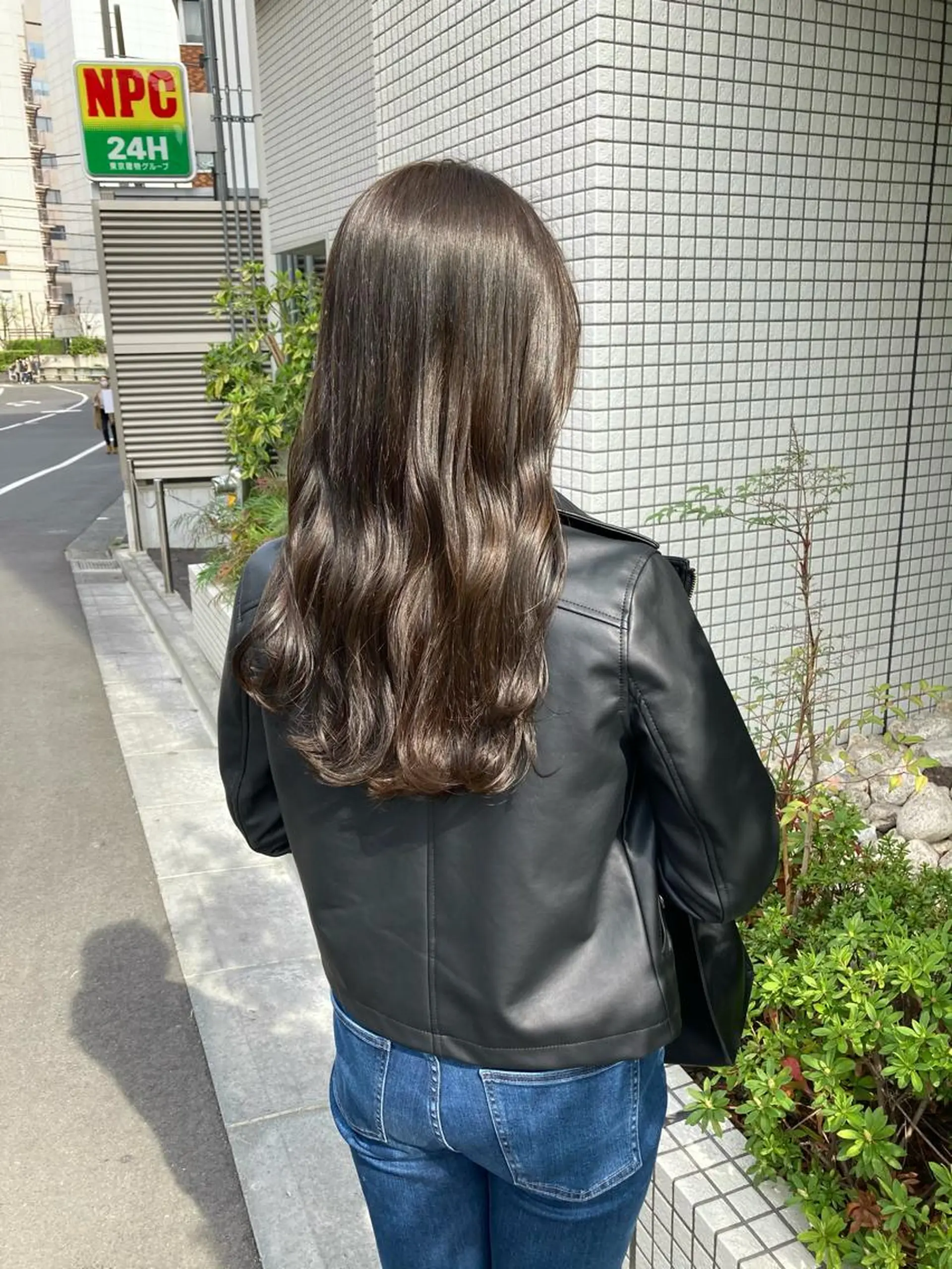 ロング ✨色持ちの良い艶 カラー✨蟹江真世のヘアスタイル