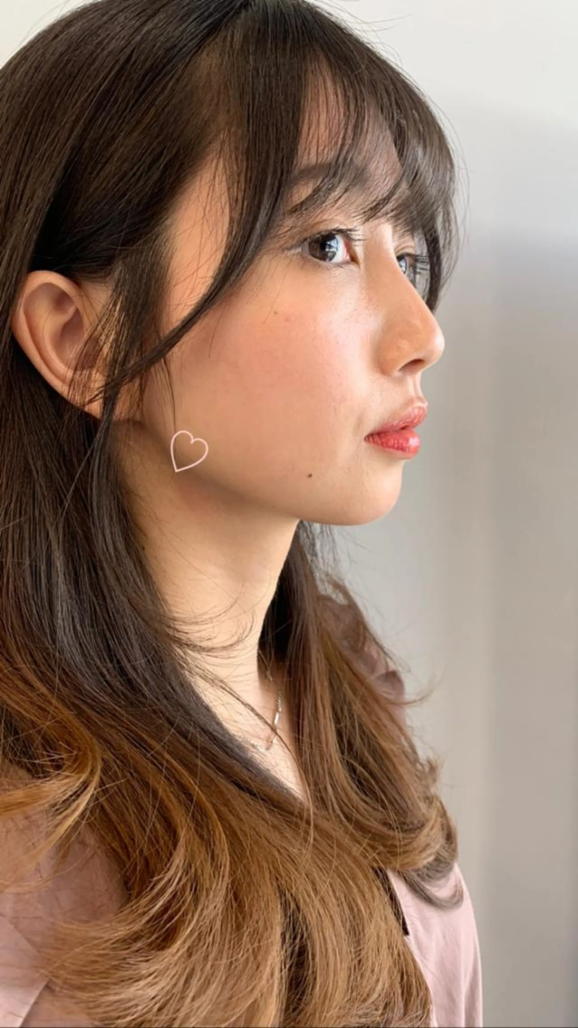 ミディアム カラー 顔周りカット カット ヘアカラー トリートメント ヘッドスパ 透明感/オリーブ/ グレージュ/YUKAのヘアスタイル