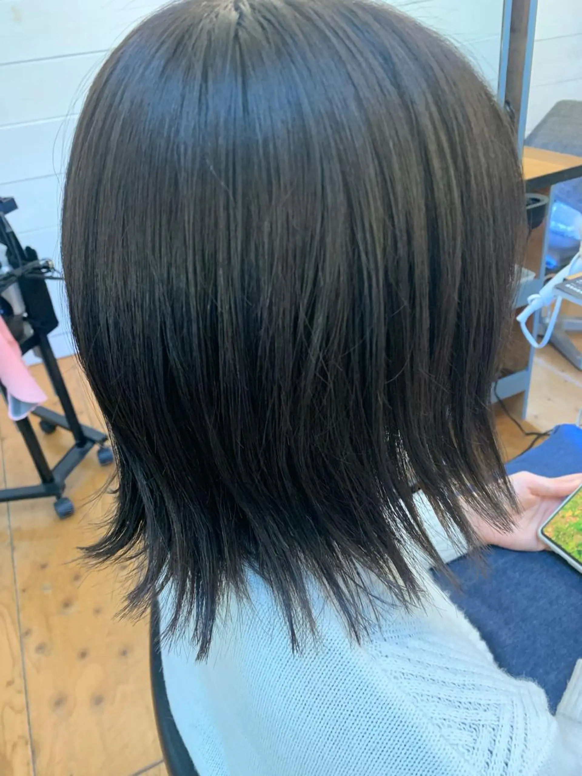 ミディアム アッシュ Lagom なかだのヘアスタイル