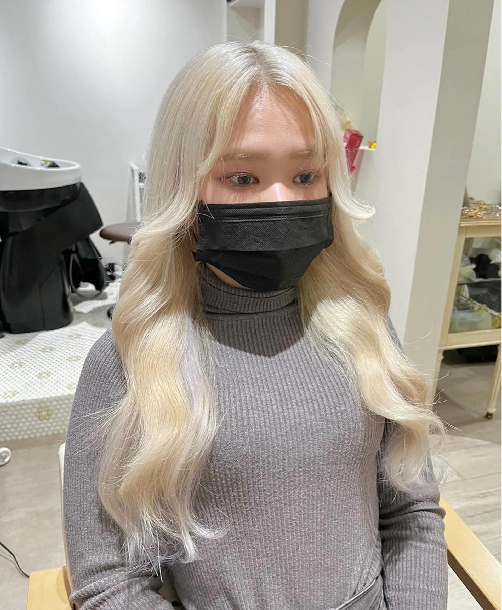 ロング カラー MOE🐈‍⬛🎀 エクステ/ワンホンのヘアスタイル