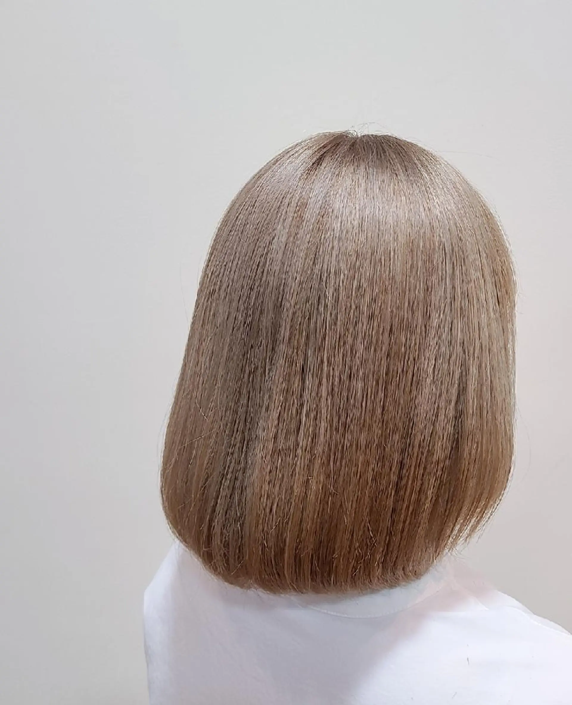 ミディアム カラー ブリーチ、デザイン  カラー福士直矢のヘアスタイル