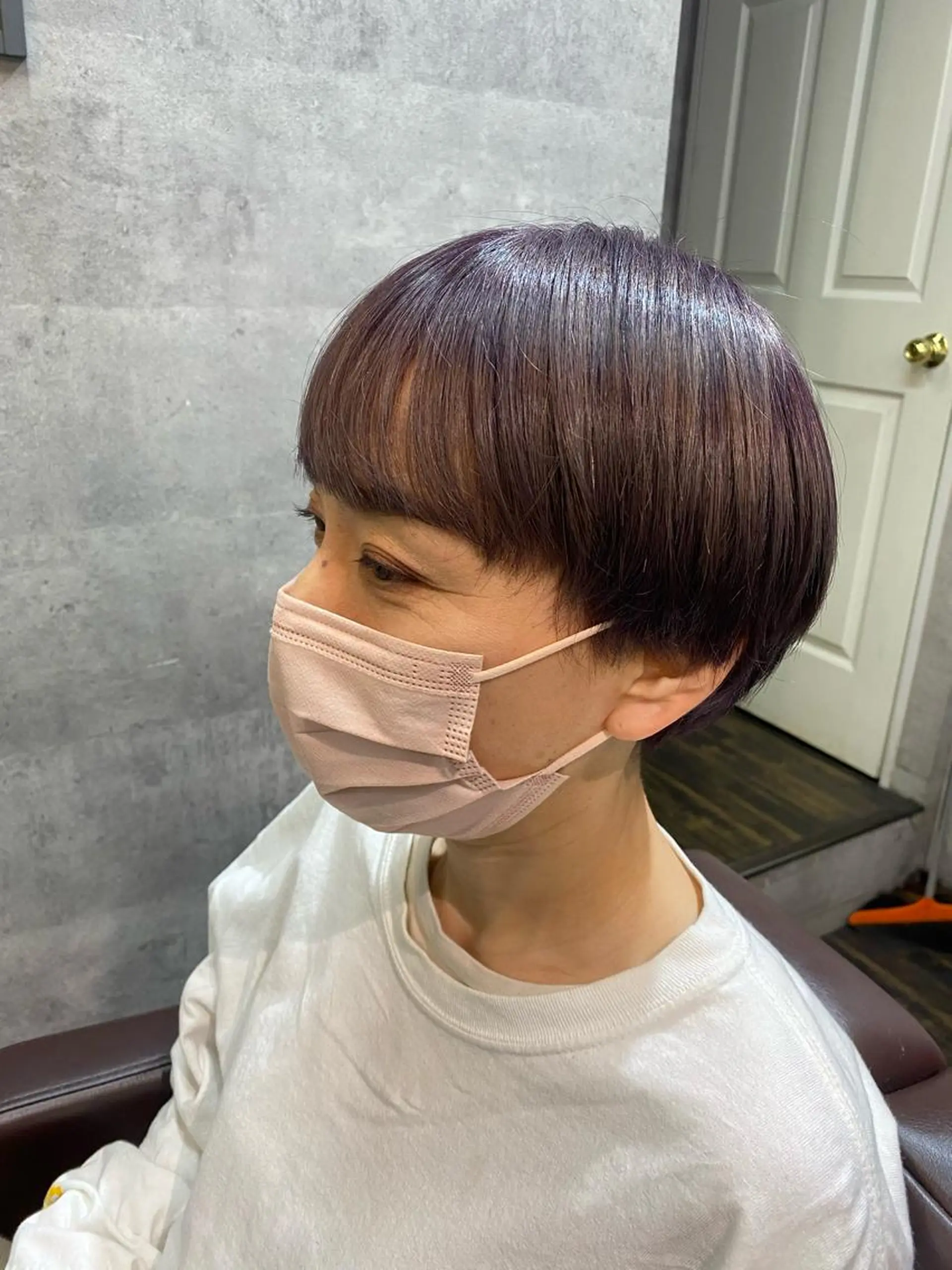 ショート カラー グレージュ ラベンダーカラー ラベンダーグレージュ ラベンダーグレー 中西 彩愛のヘアスタイル