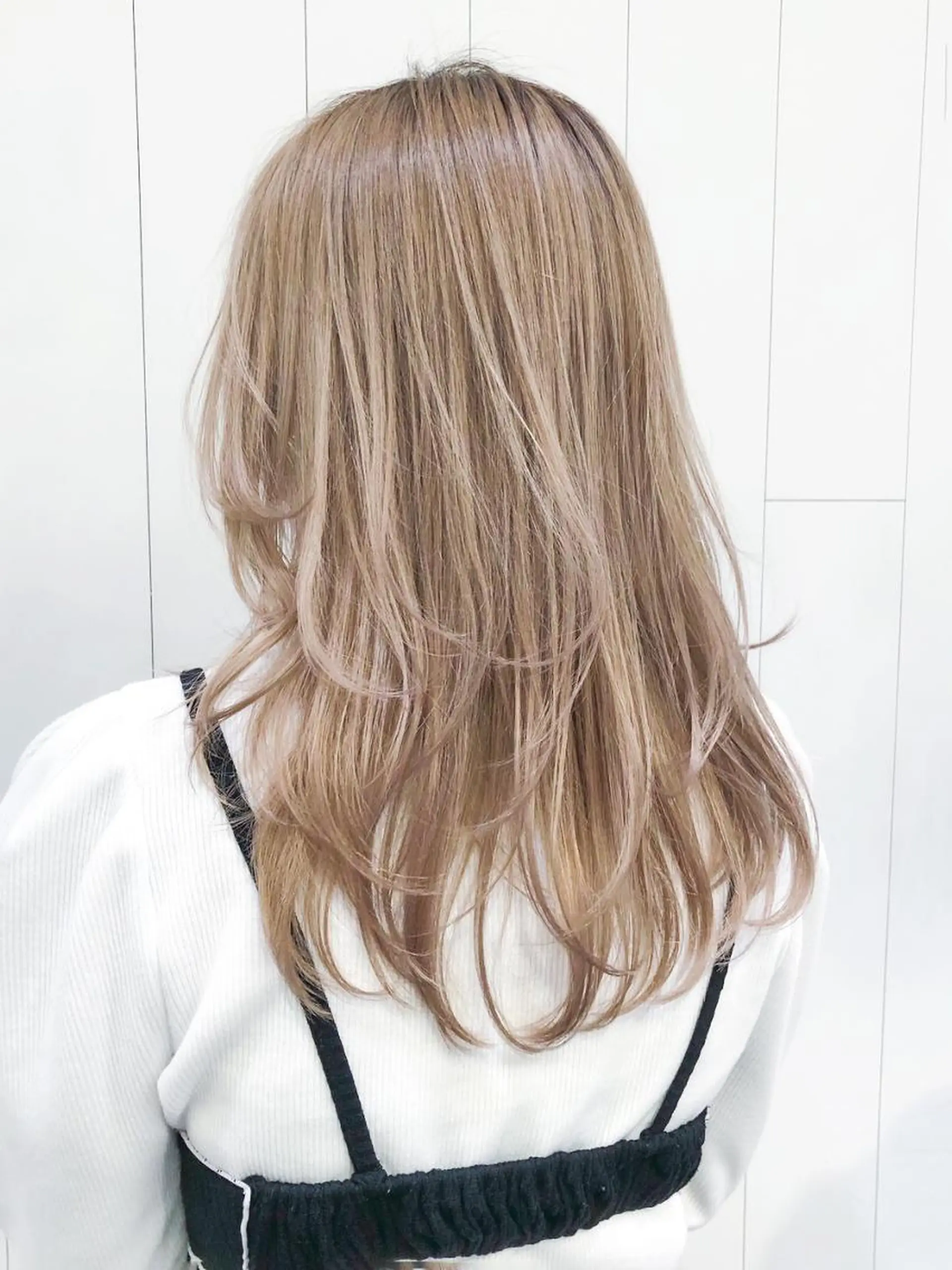 セミロング カラー パーマ ヘアアレンジ ベージュカラー ミルクティーベージュ ITbyALBUM 中野店のヘアスタイル