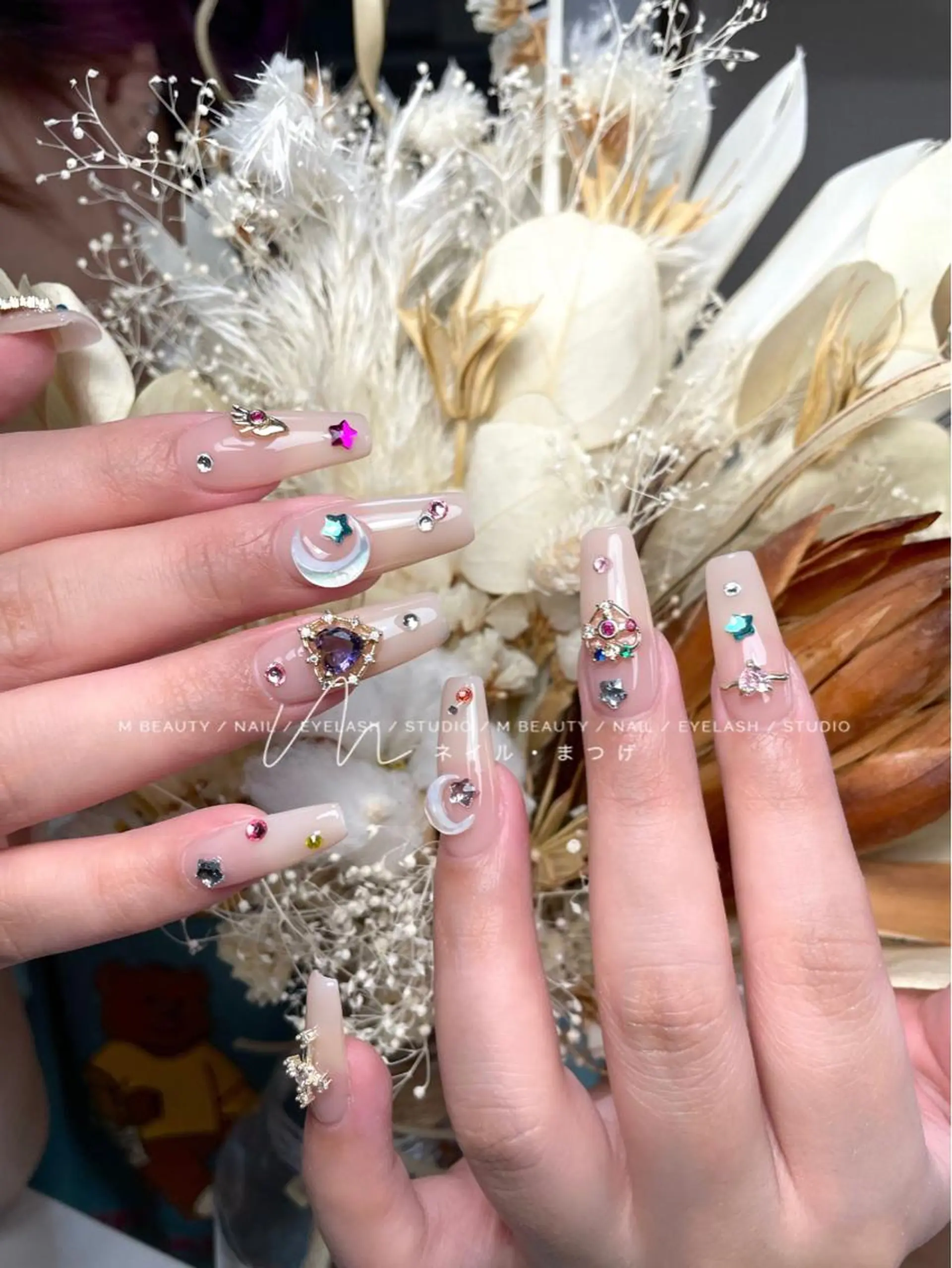 ネイル M🌷nail 長さだし専門店のネイルデザイン