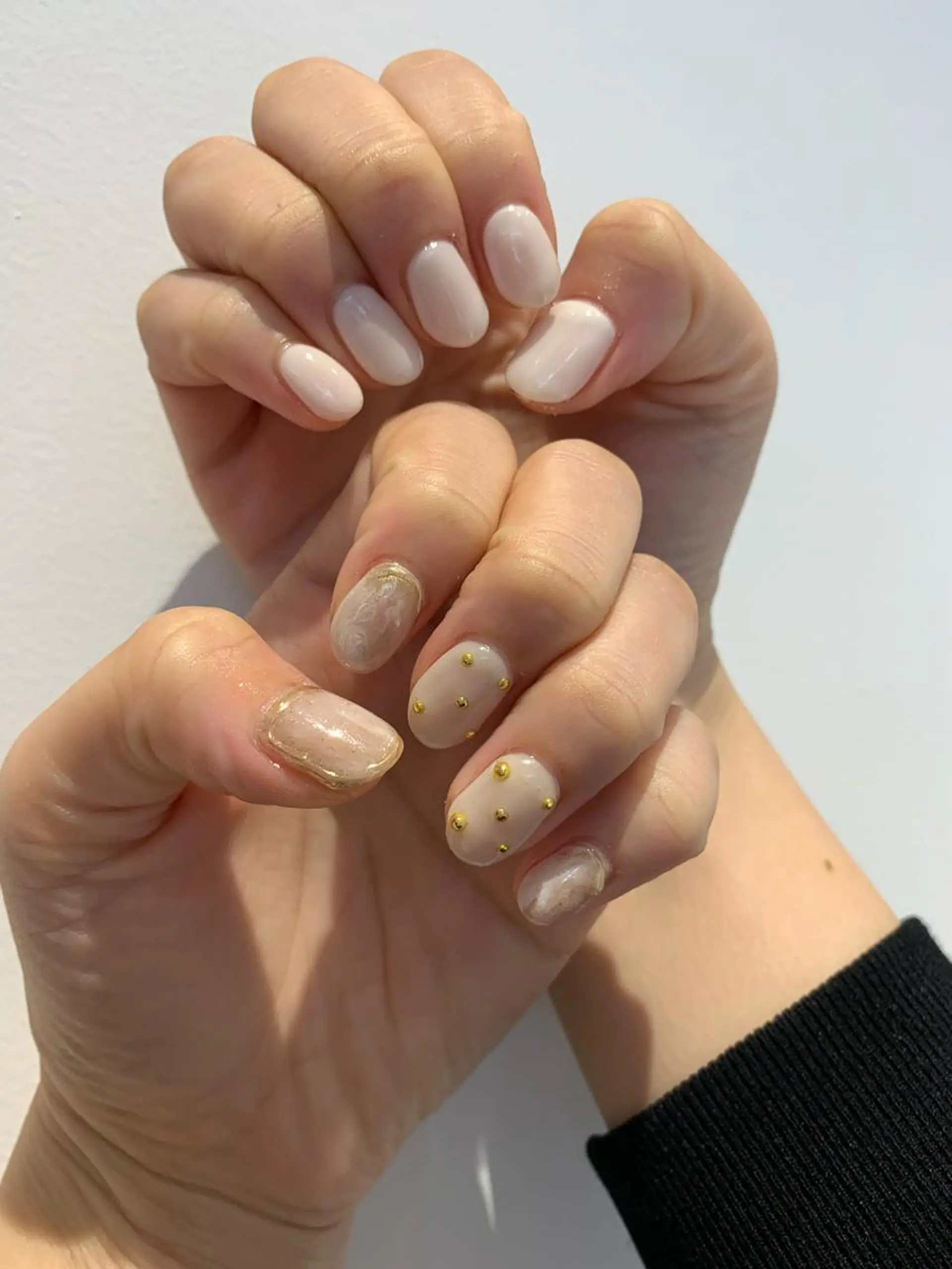 ネイル 持ち込み ホワイト マキノ ユイのネイルデザイン