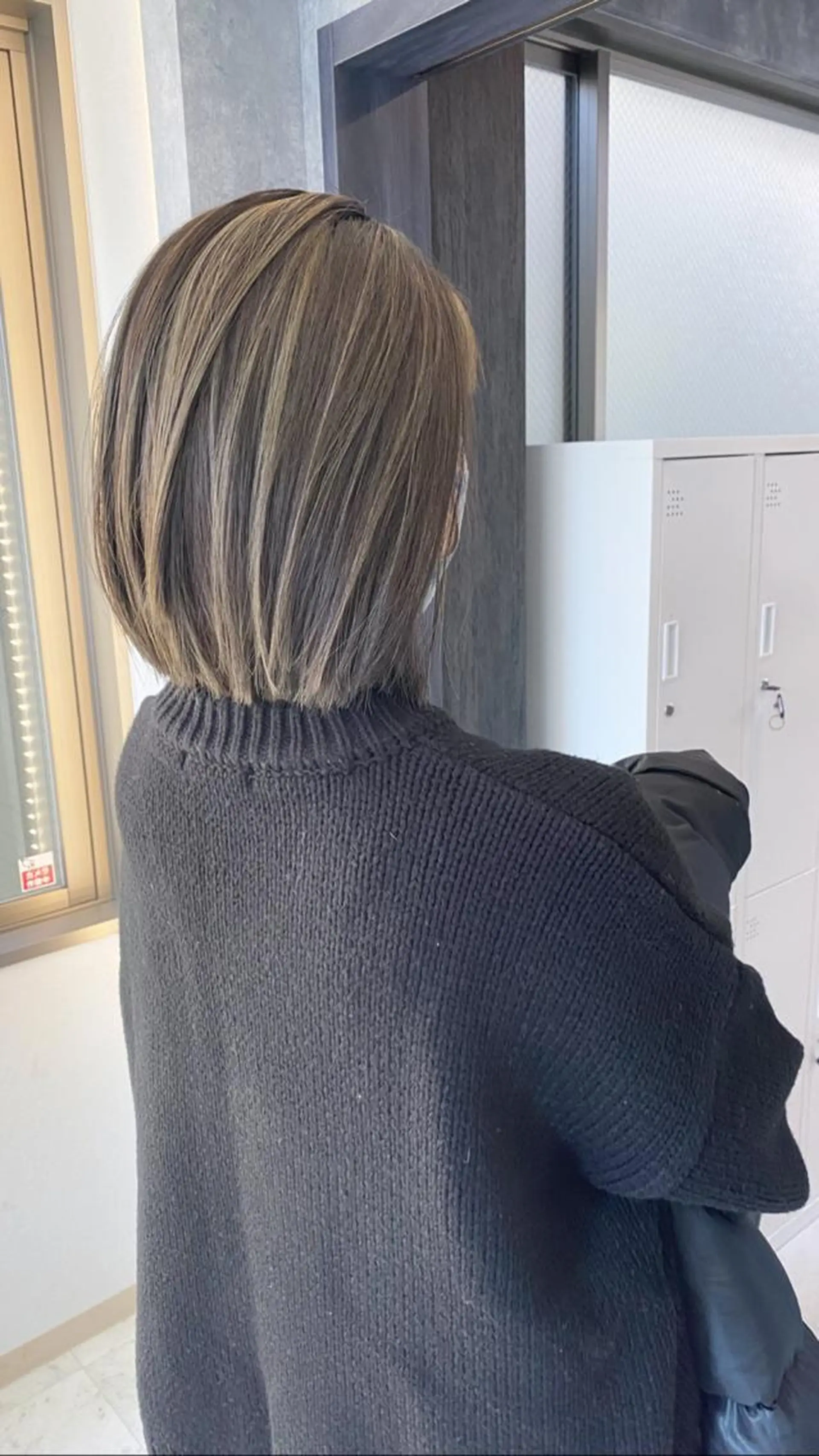 ミディアム カット ヘアカラー en Siena エンシエナのヘアスタイル