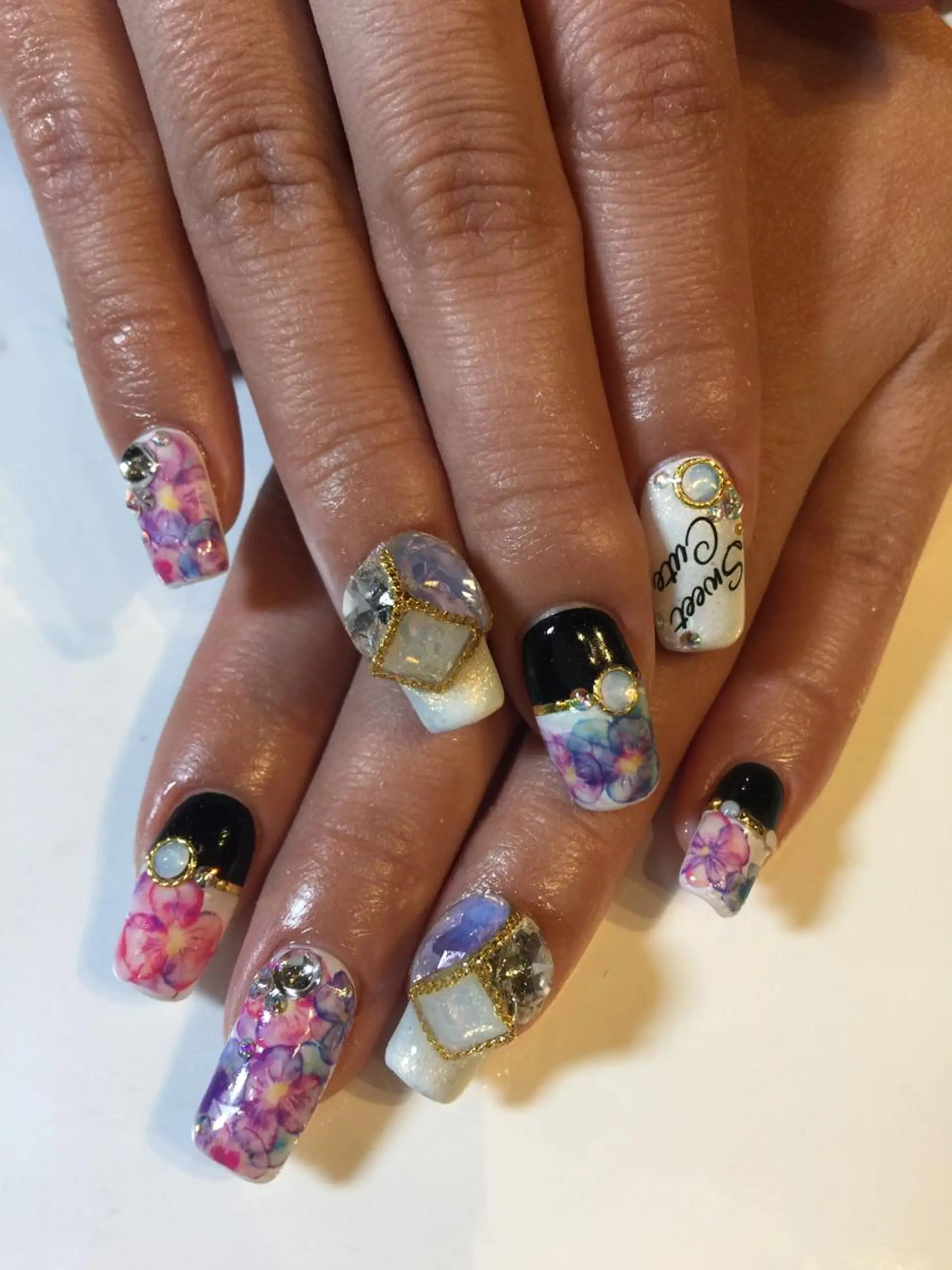 ネイル chatblanc ♡のネイルデザイン