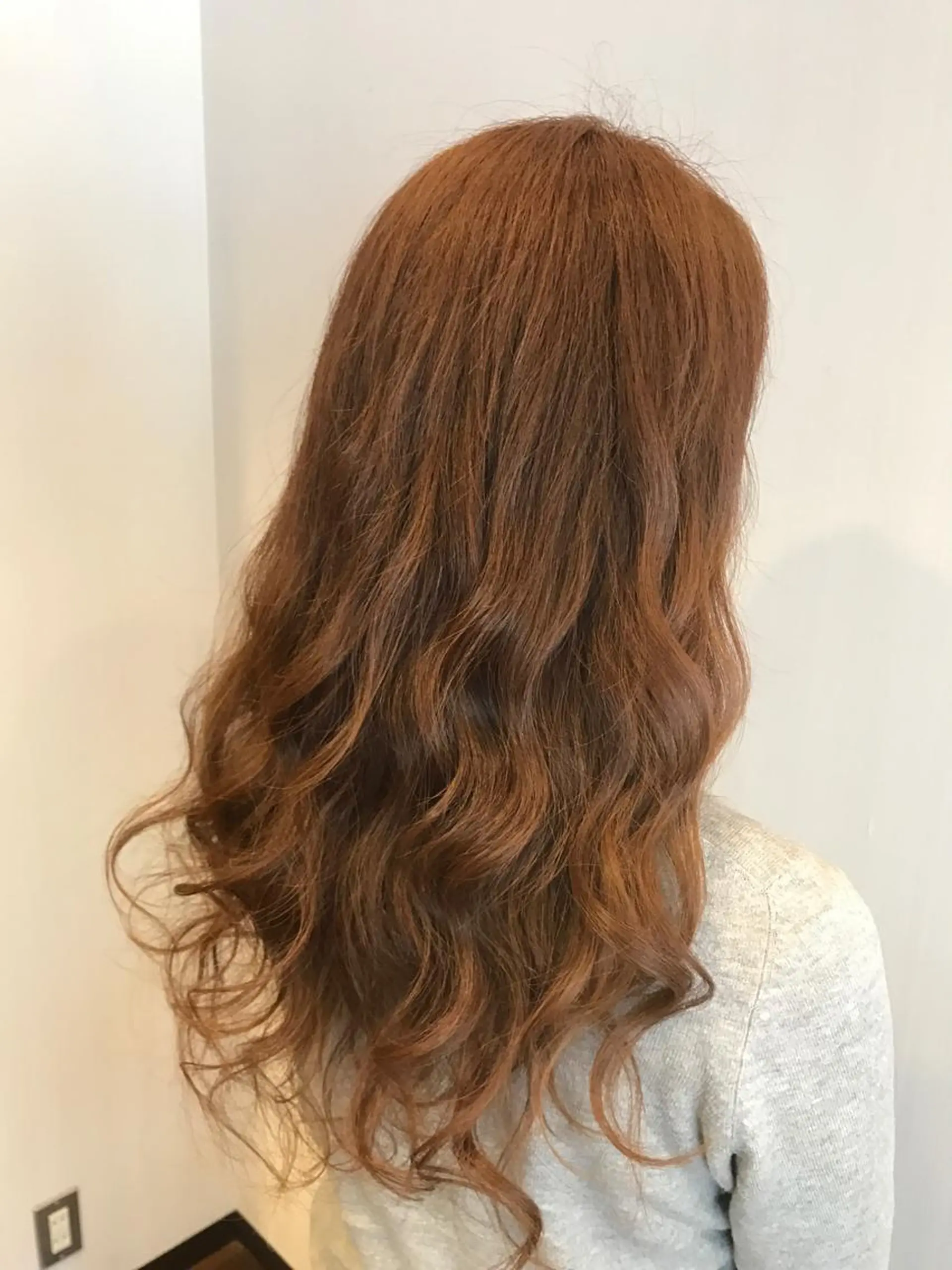 ロング カラー ひろせ かなのヘアスタイル