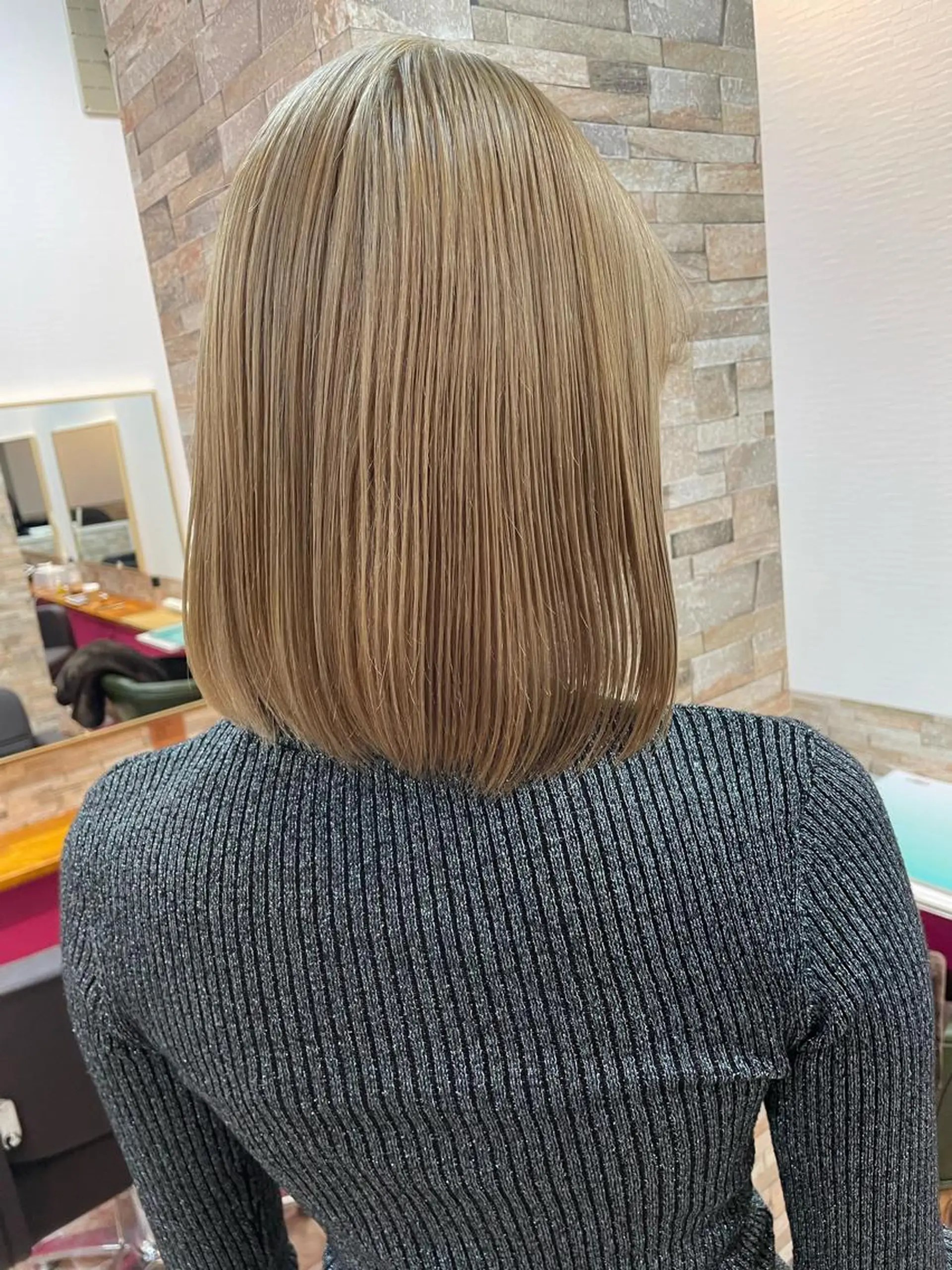 ミディアム カラー ブロンド ヘアカラー YUI/ ブリーチカラー🌷のヘアスタイル