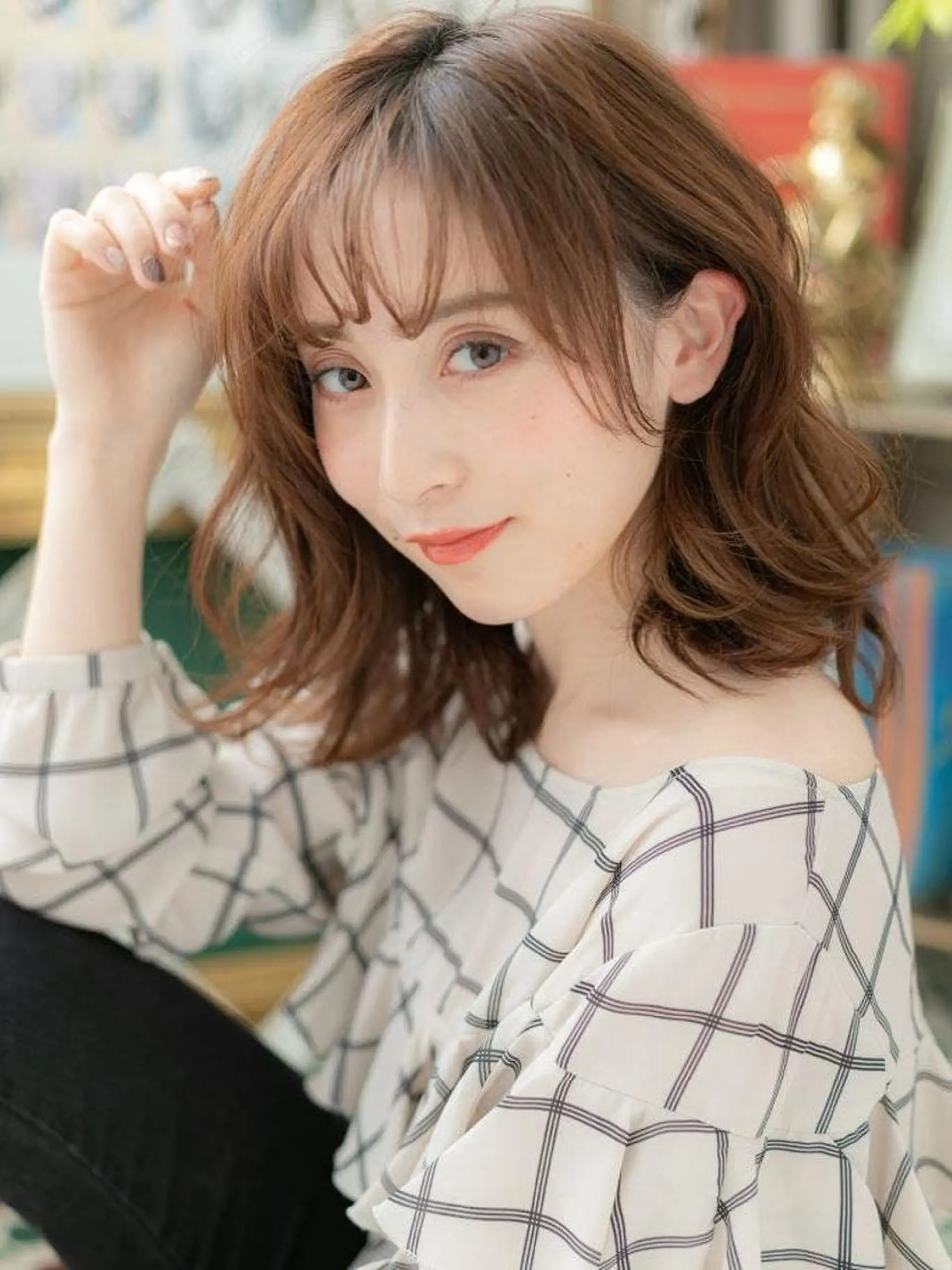 セミロング カラー 出川 宙☘️のヘアスタイル
