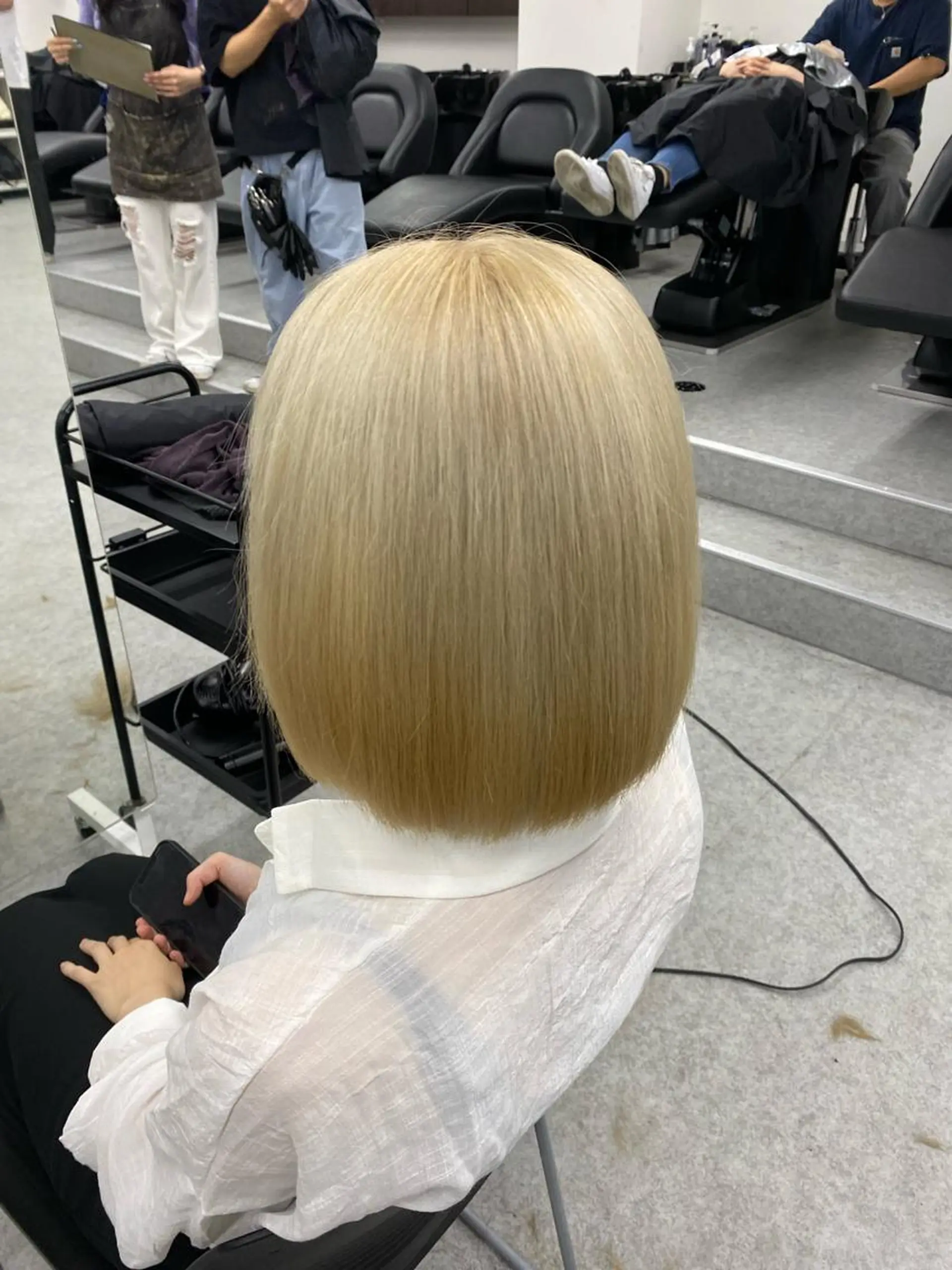 ミディアム カラー 🪄池袋ハイトーン 🪄ブリーチカラーのヘアスタイル