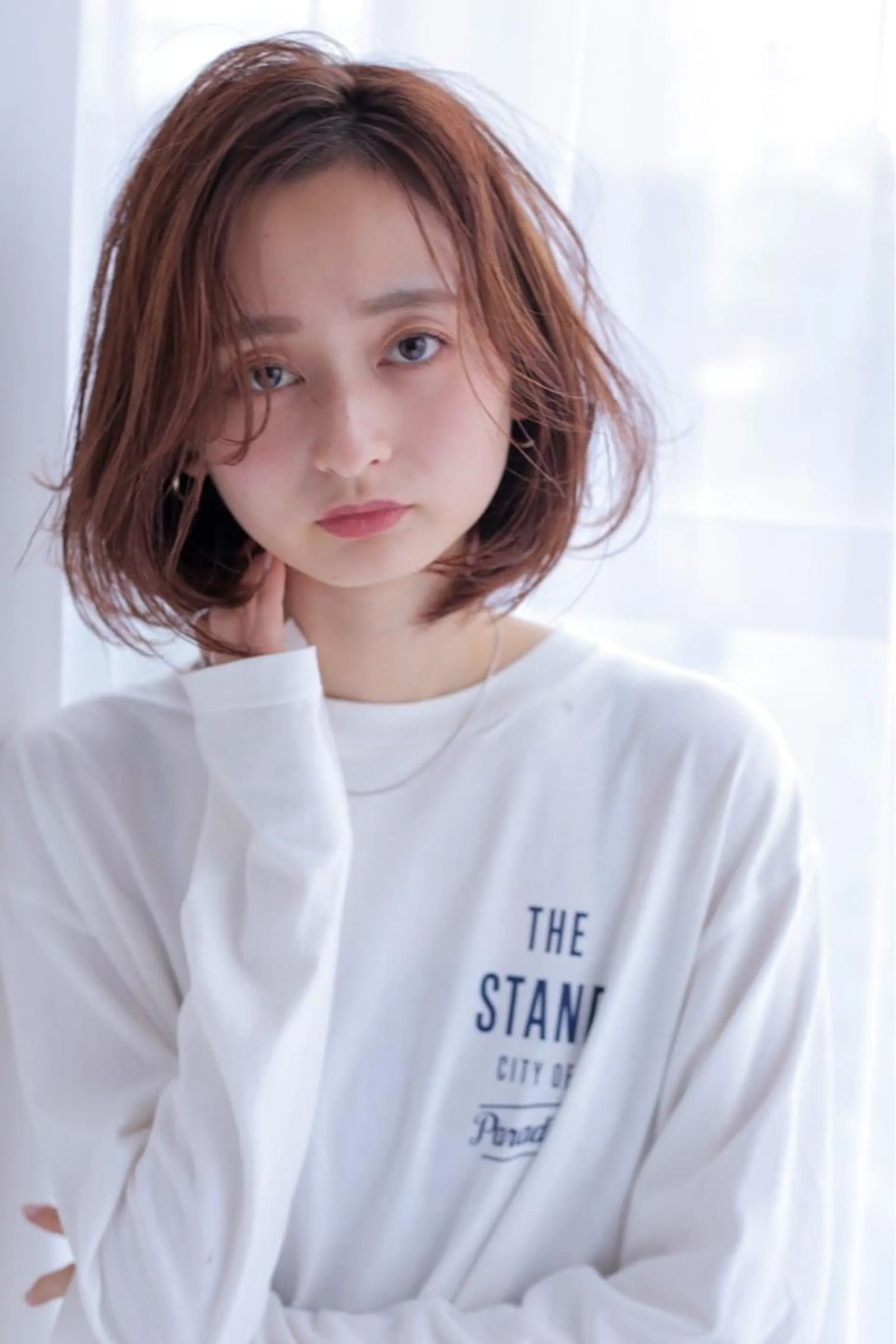 セミロング カラー セミロングパーマ アッシュ ブリーチ ケアブリーチ 透明感カラー カット ヘアカラー トリートメント モリシュンスケ /レイヤー/髪質改善のヘアスタイル