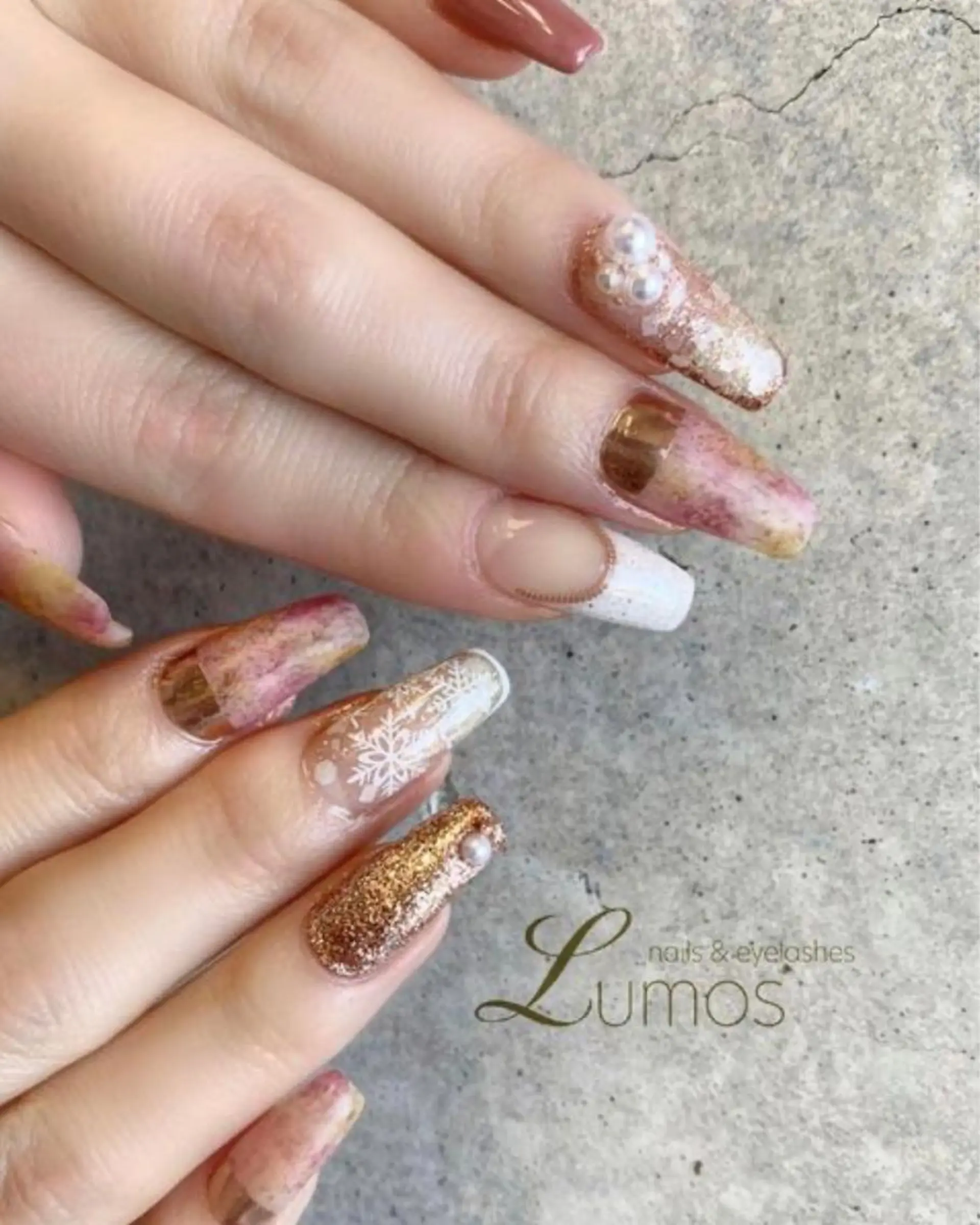 ネイル Lumos Ayakaのマツエク・マツパデザイン