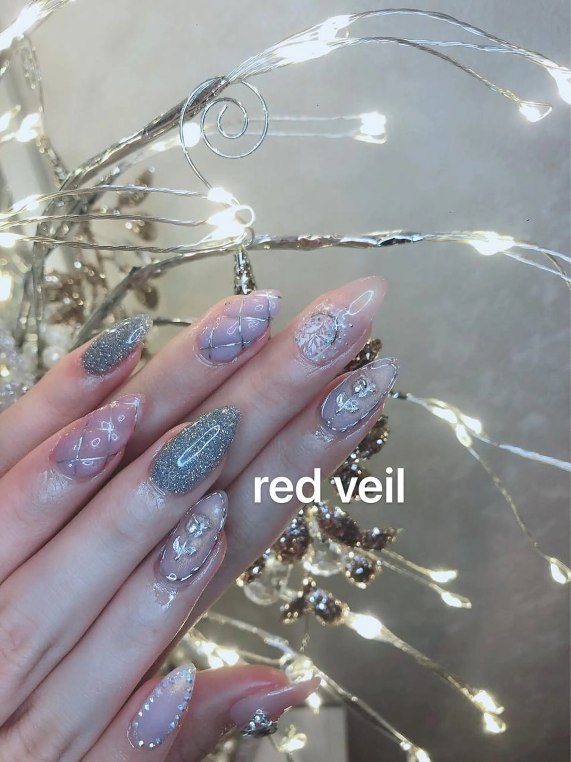 セミロング ネイル ハンドネイル 長さ出し専門 nynaのネイルデザイン