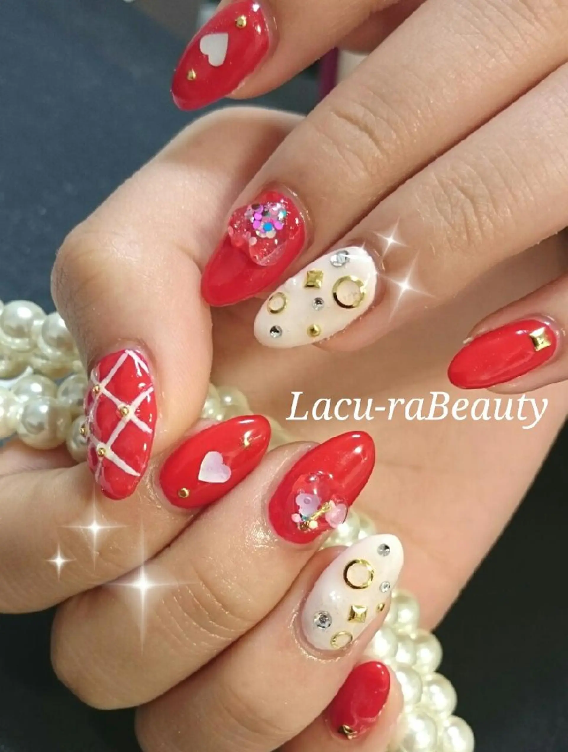 ネイル 小顔と腸の専門店 ラクーラビューティのエステ・リラクイメージ