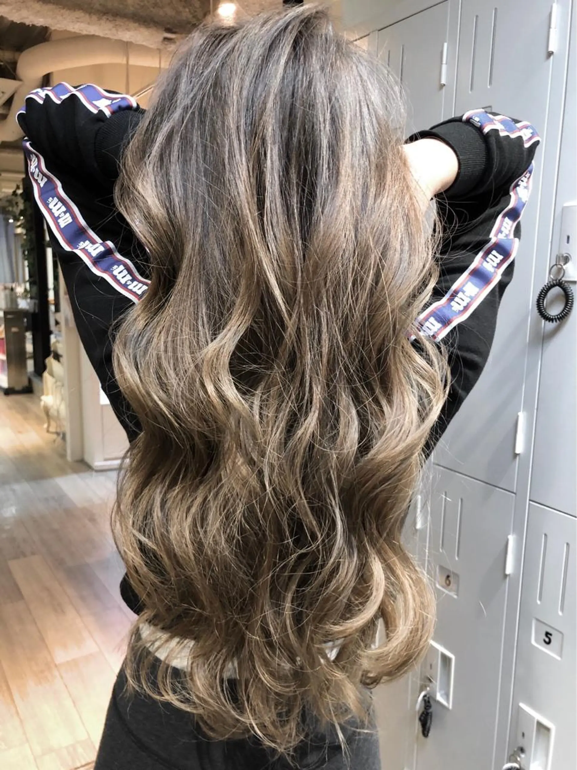 ロング maco / 難波美容室のヘアスタイル