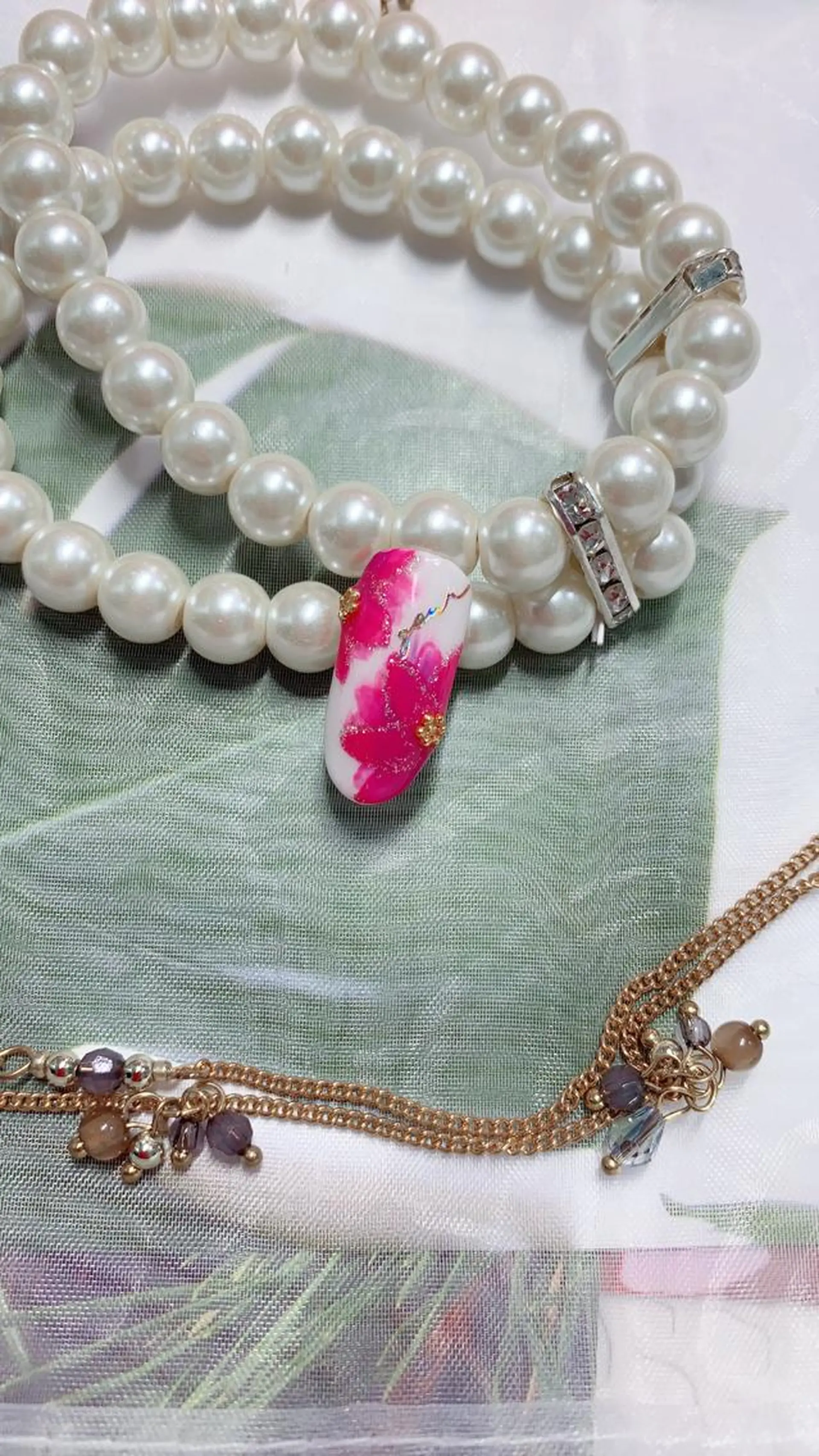 カラー ネイル Moonstone Salonのネイルデザイン