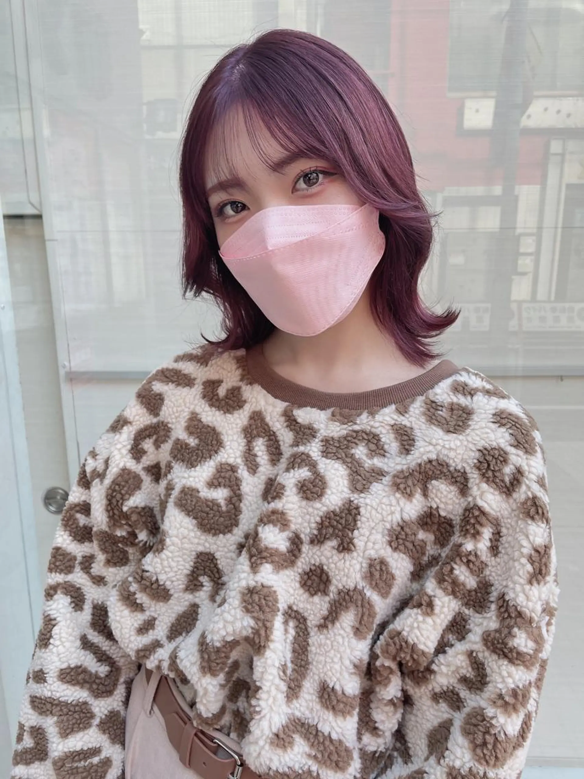 ミディアム カット ヘアカラー トリートメント 顔周りレイヤー/新宿 /モテ艶カラー/航介のヘアスタイル