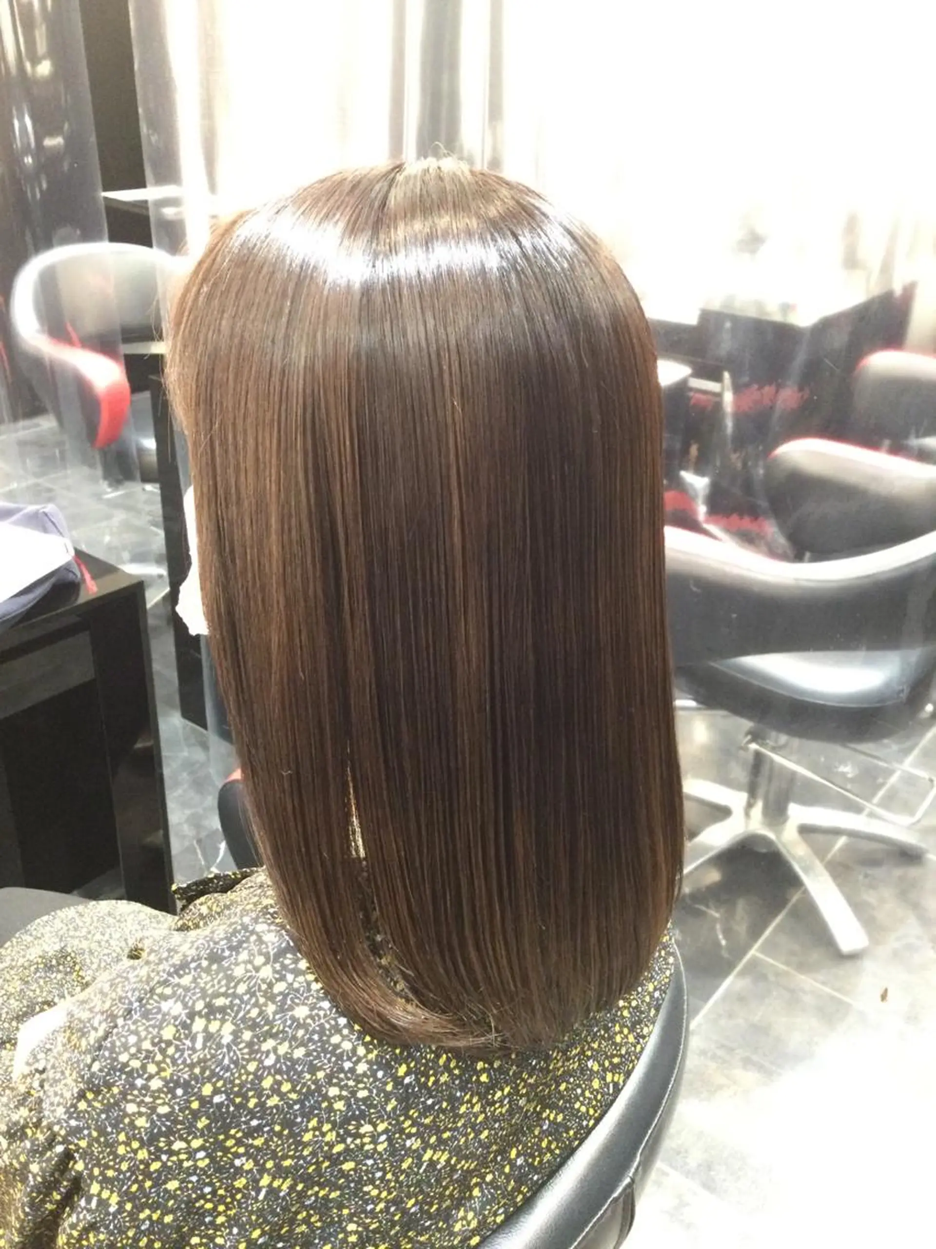 セミロング カラー パーマ Annon プライベートサロンのヘアスタイル