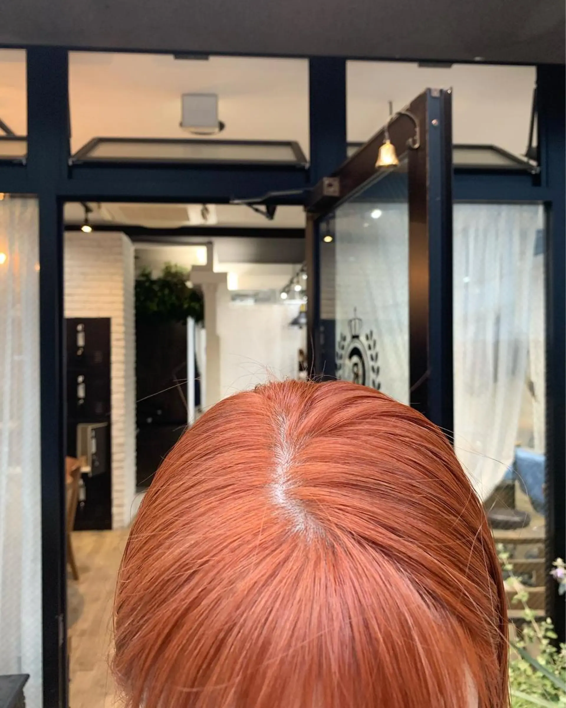 ロング カラー オレンジ カット ヘアカラー トリートメント レイヤー/顔周り /AKARIのヘアスタイル