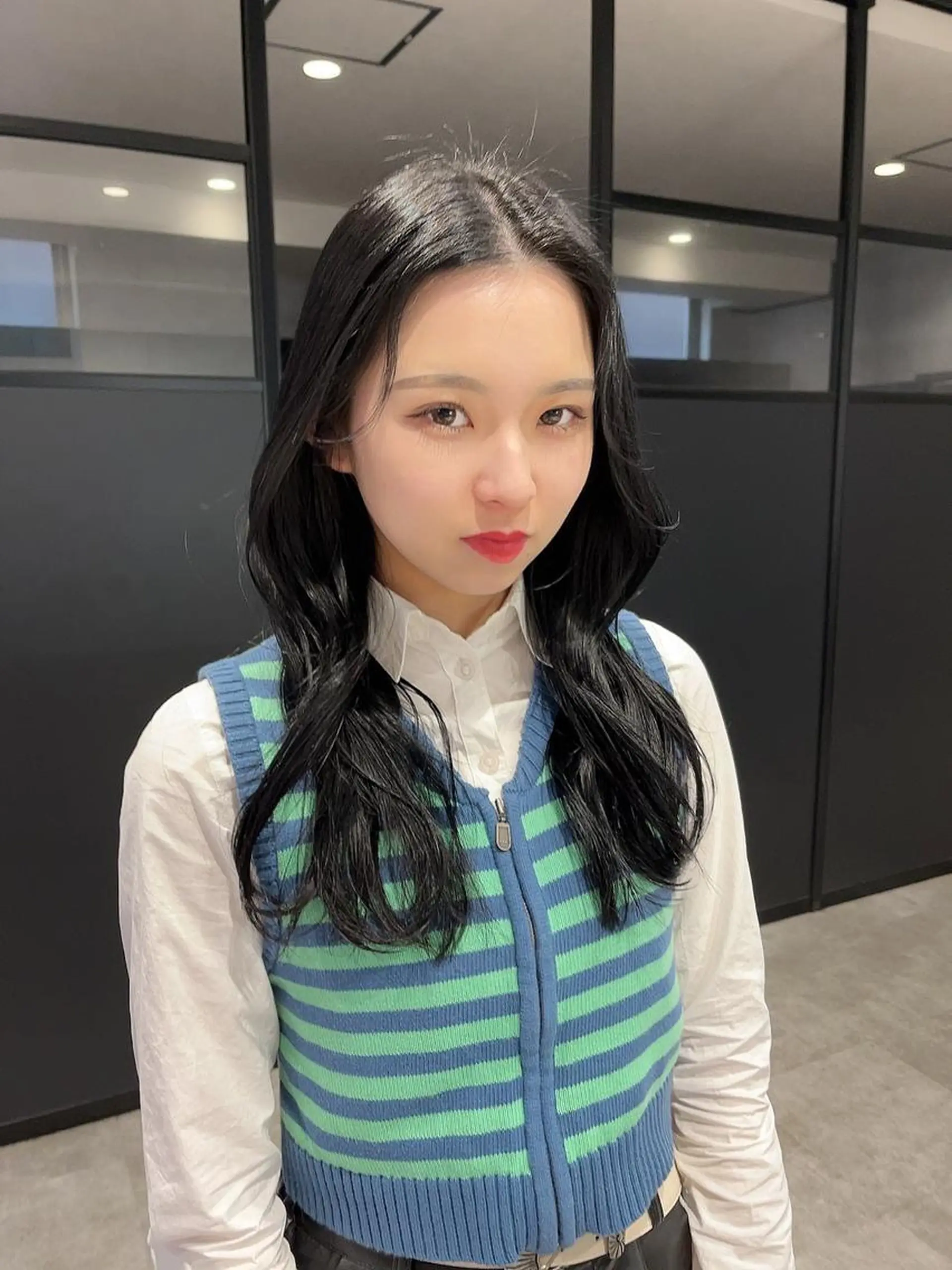 ロング カラー ヘアカラー トリートメント MIES amane(アマネ)のヘアスタイル