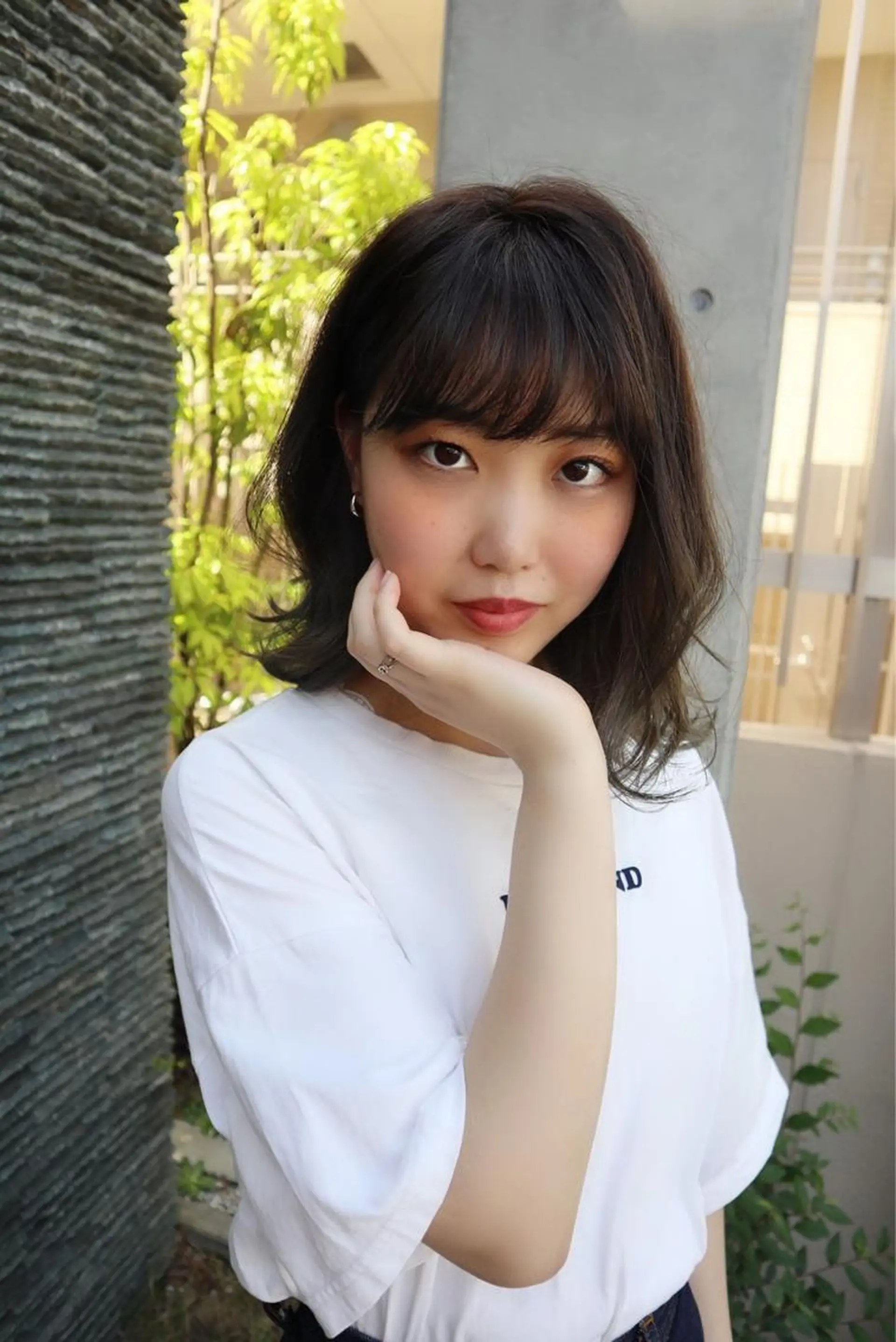 ミディアム 岩間 祐佳のヘアスタイル