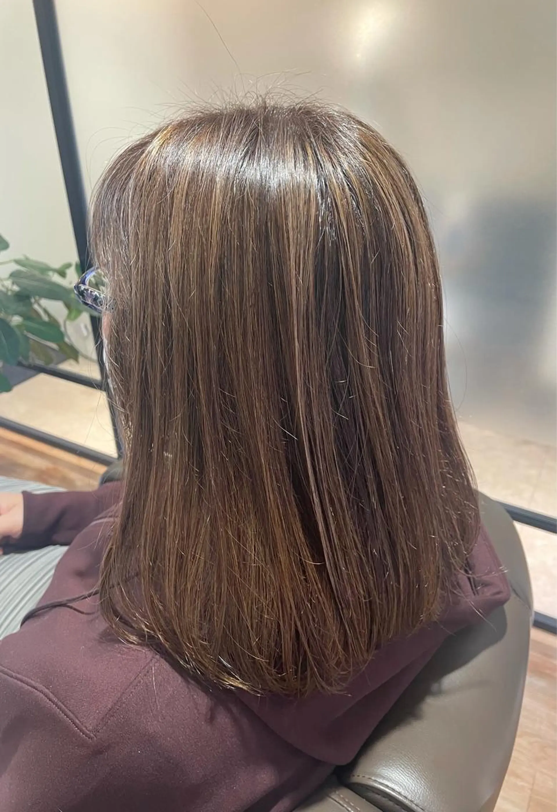カラー ハイライトカラー 関 桃子のヘアスタイル