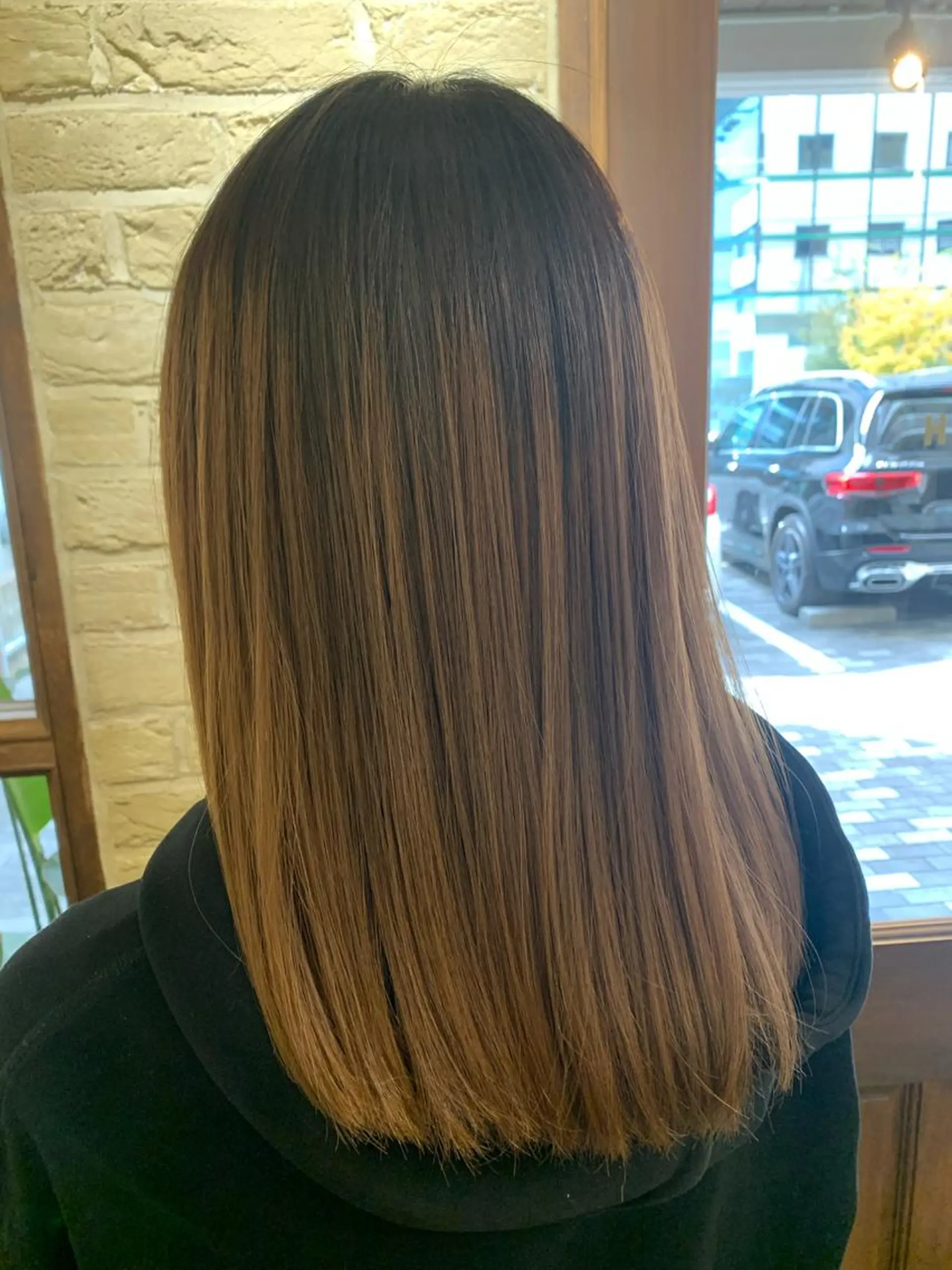 ミディアム トリートメント 酸熱トリートメント 美髪矯正/艶髪 CLUTCH田中海琴のヘアスタイル