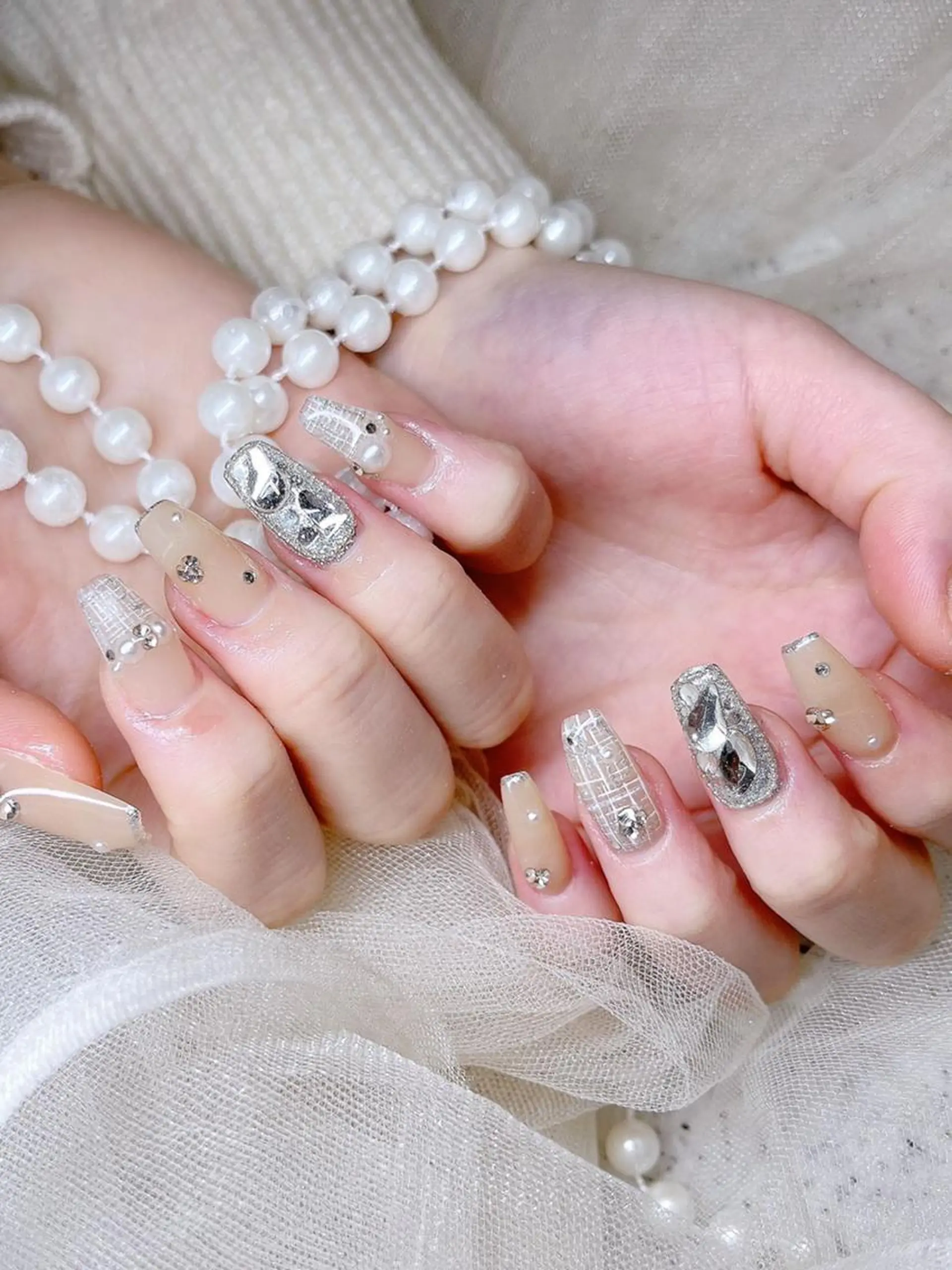 ネイル ハンドネイル Queens 榊 まおのネイルデザイン