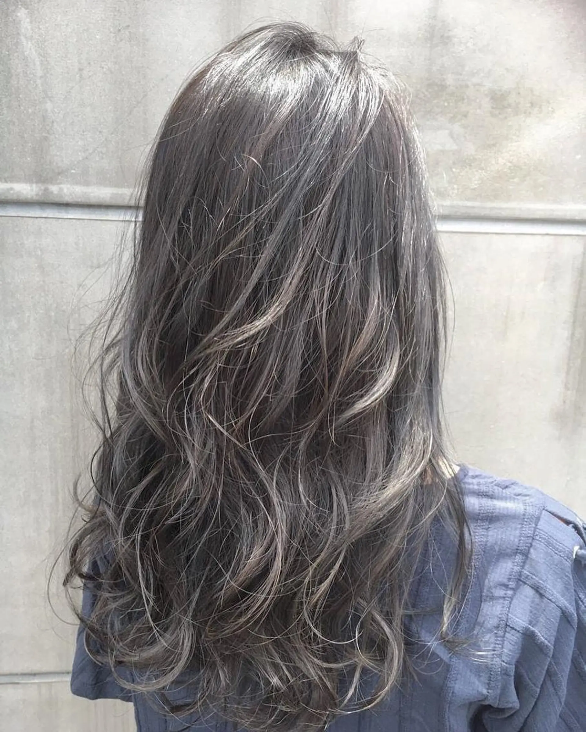 セミロング カラー 北間 寛哉のヘアスタイル