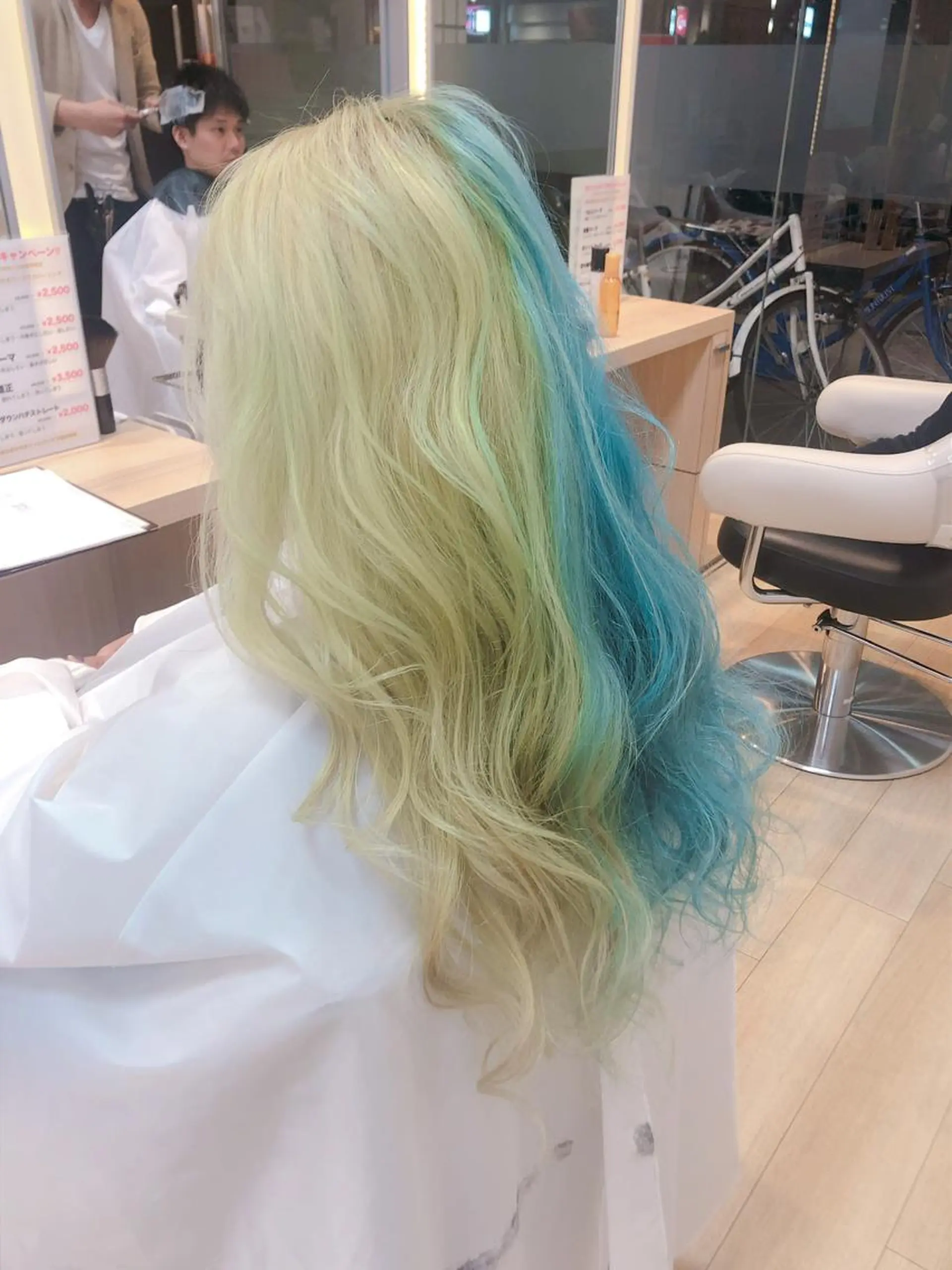 ロング Ash 亀戸店 岸田奈々👧🏻のヘアスタイル