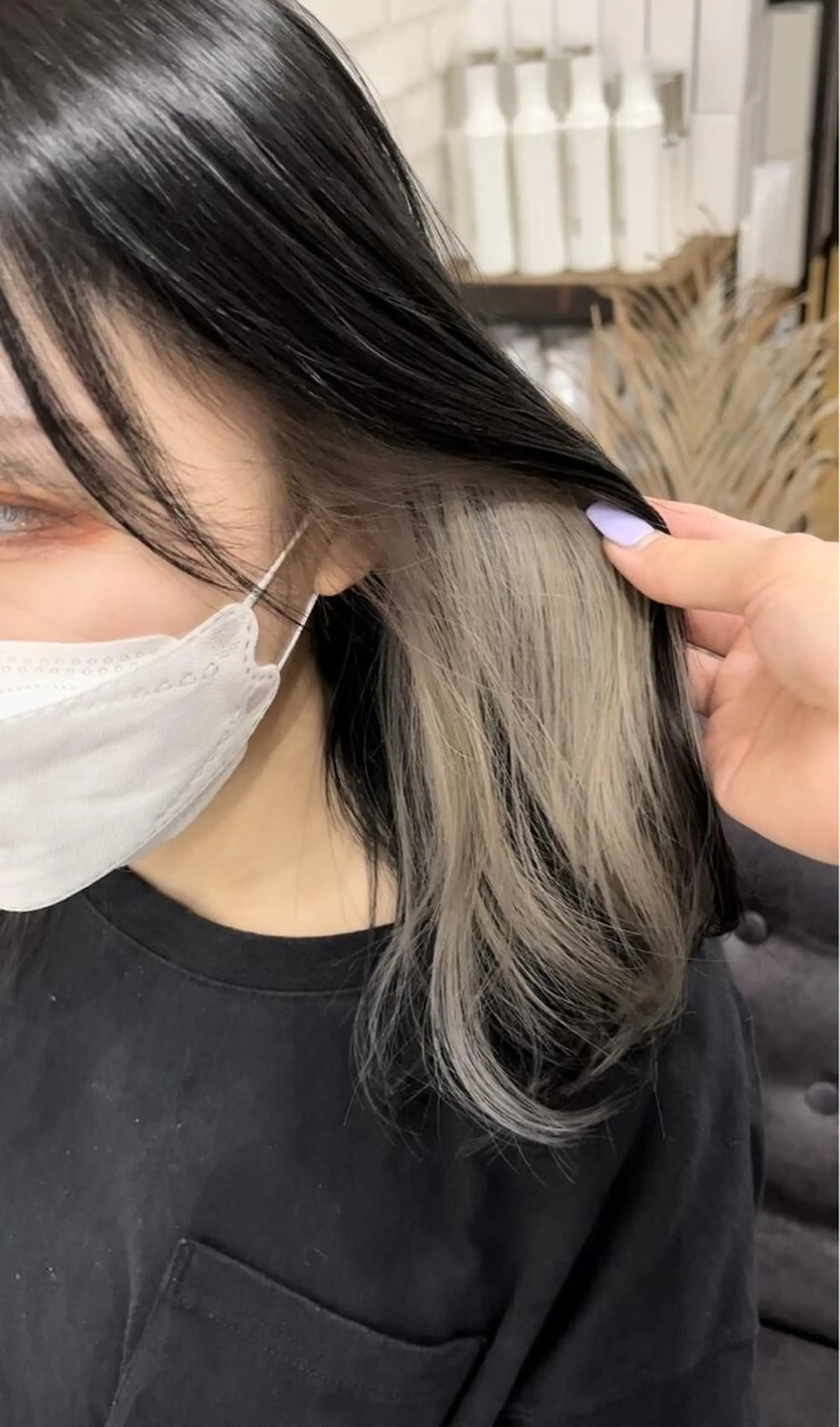 ミディアム カラー アッシュ アッシュブラック ベージュカラー 黒髪 ミルクティーベージュ ヘアカラー トリートメント cocoterraceココテラス所属・ココテラス メンズカットのヘアスタイル