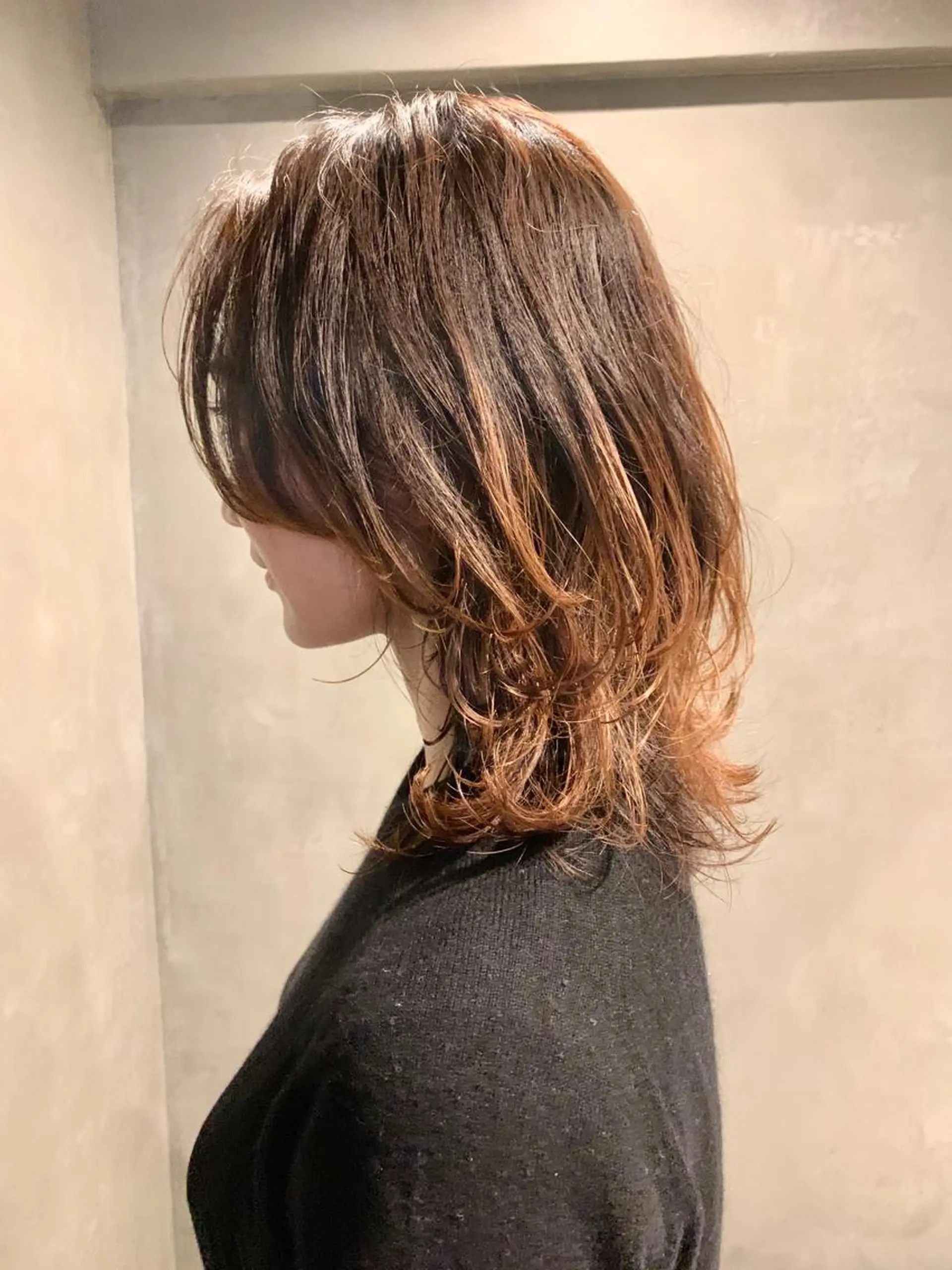 ミディアム ショート・ボブ ・ウルフ✂︎IMAIのヘアスタイル