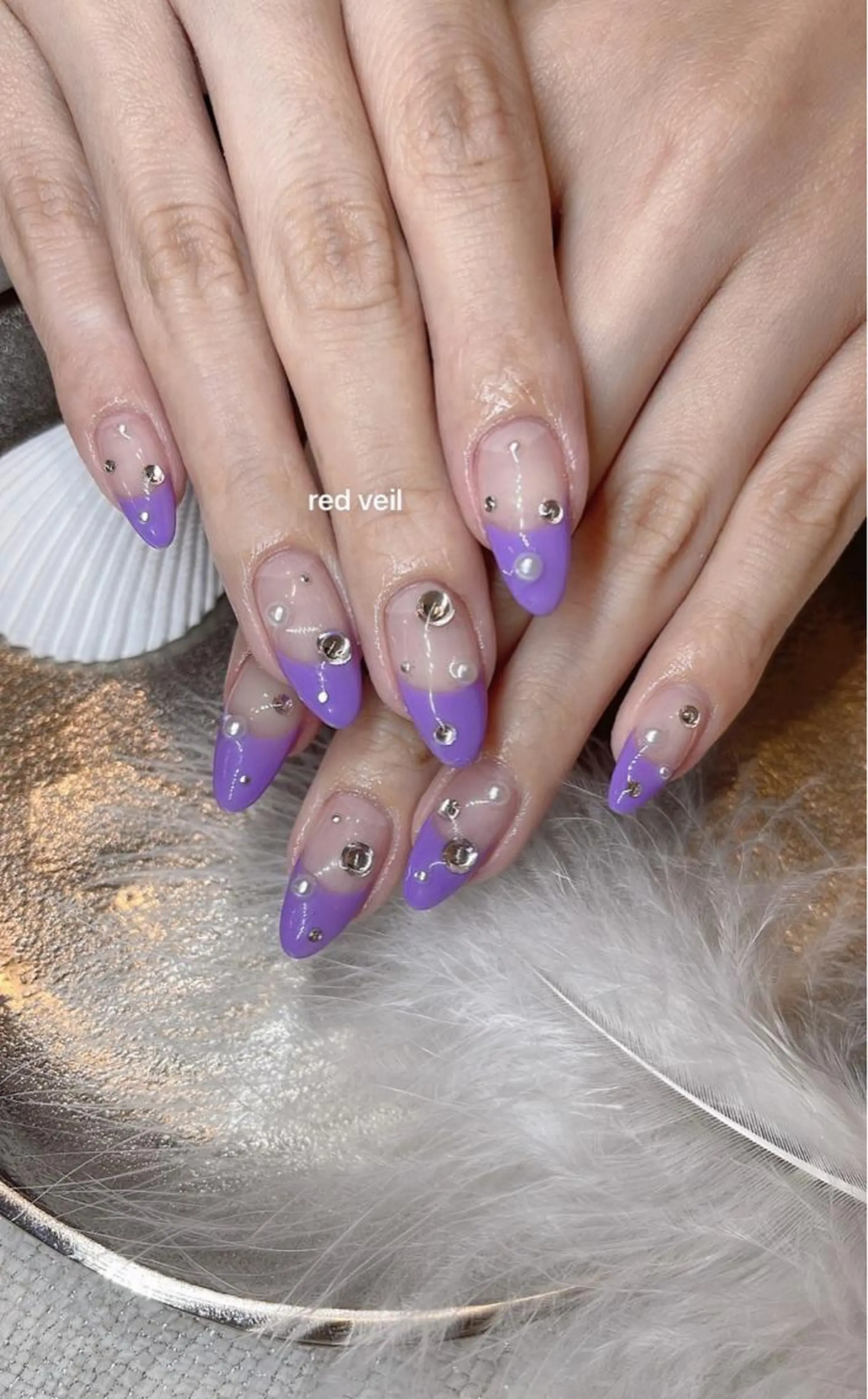 ロング ネイル 長さ出し専門 nynaのネイルデザイン