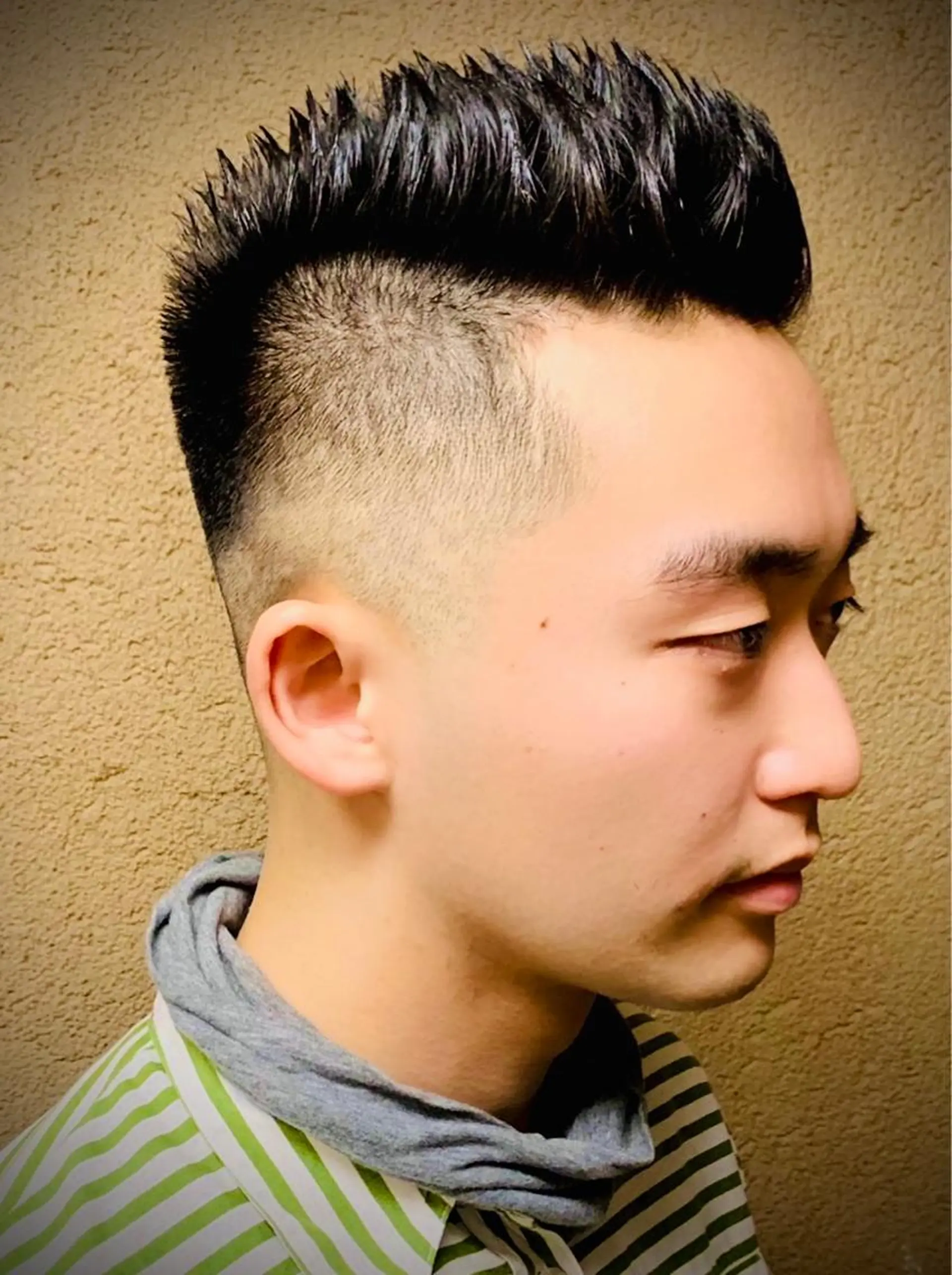 ショート メンズ メンズバレイヤージュ メンズブリーチ メンズハイライト メンズインナーカラー メンズ韓国風 Koichi Satoのヘアスタイル