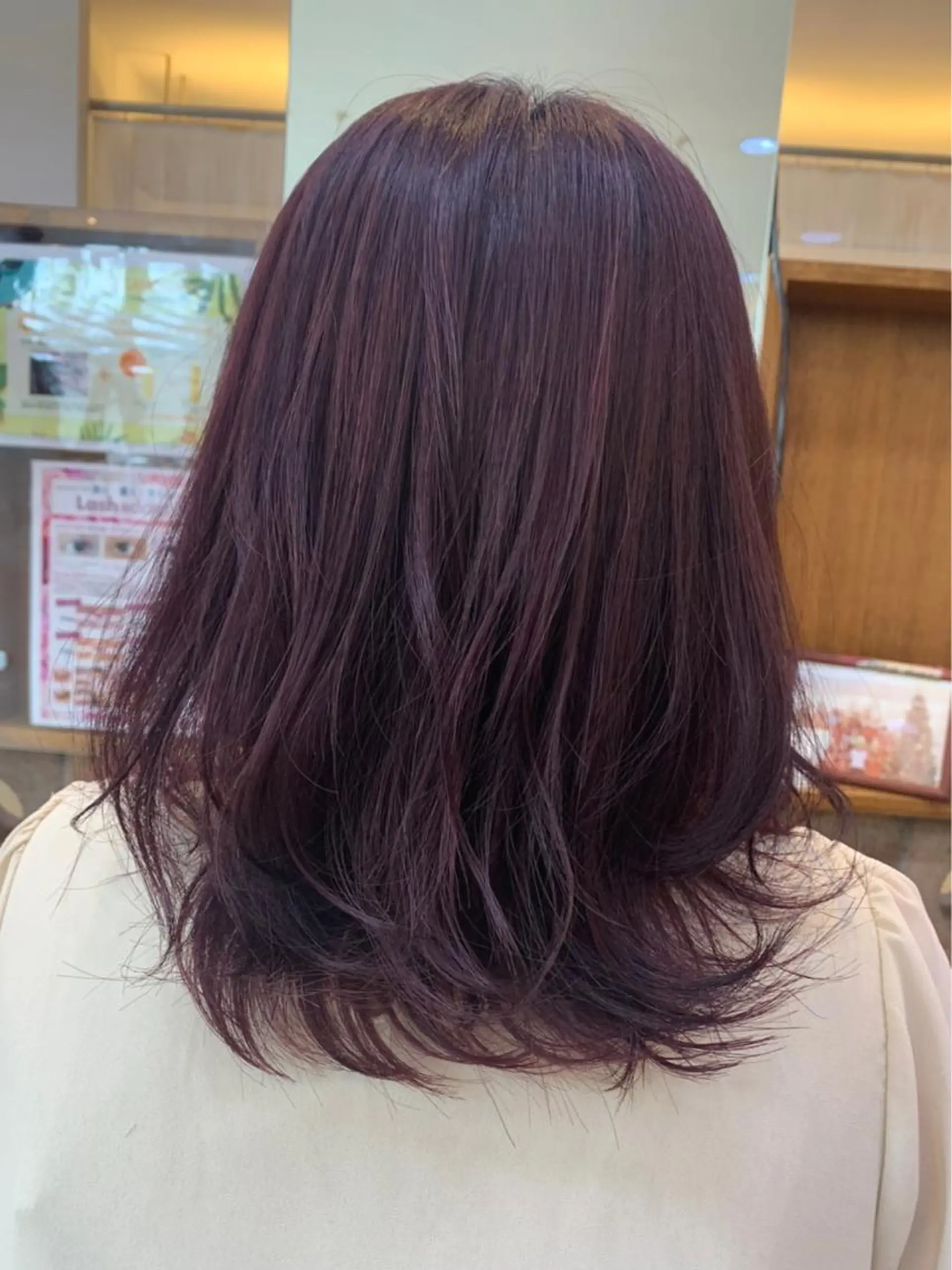 ロング カラー プロフィールを ご覧くださいのヘアスタイル