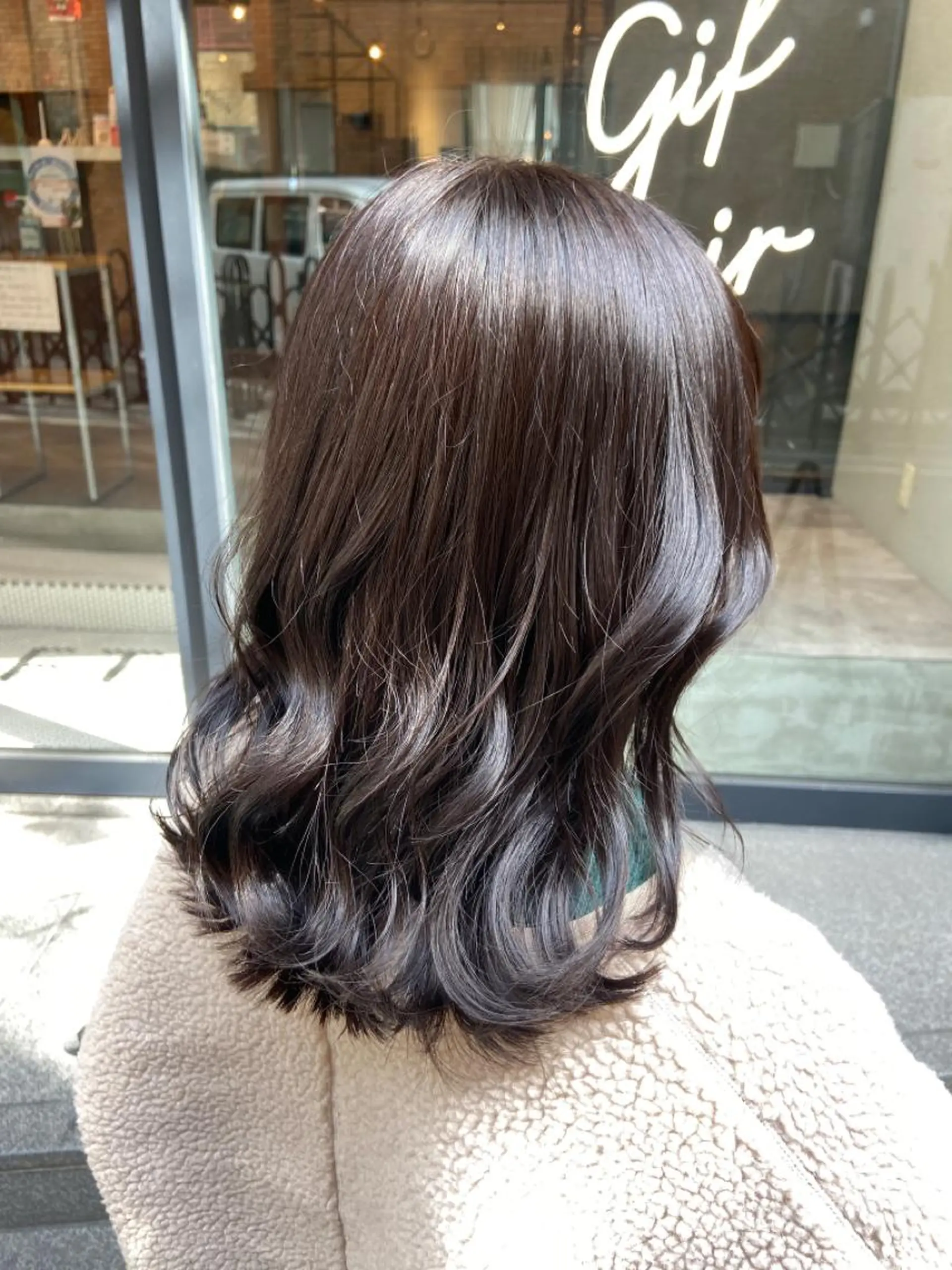 セミロング カラー ブリーチ グレージュ ラベンダーカラー ラベンダーグレージュ ラベンダーグレー THINK SHOP sakiのヘアスタイル