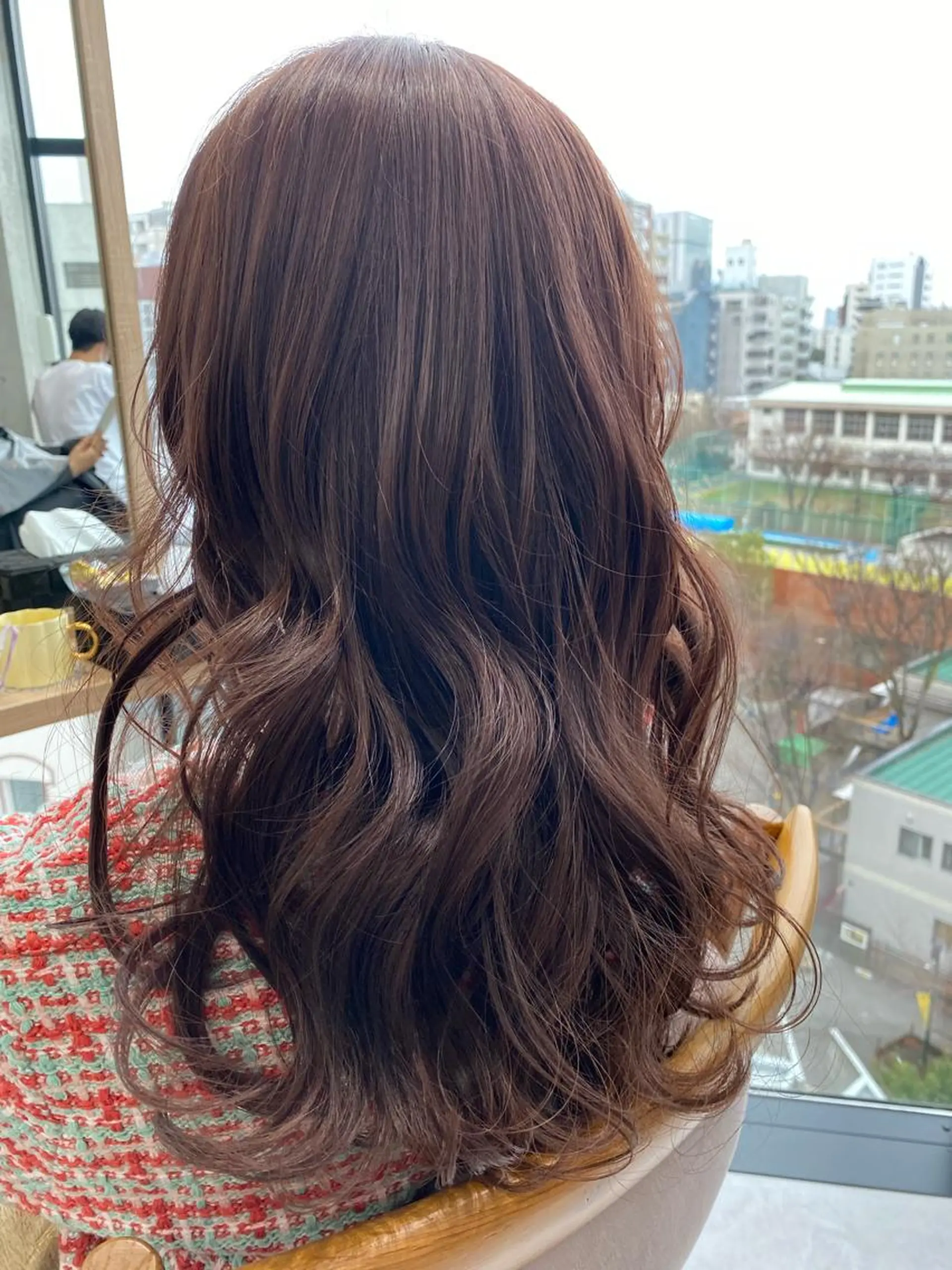 ロング カット ヘアカラー トリートメント 似合う髪型が 分からない方へのヘアスタイル