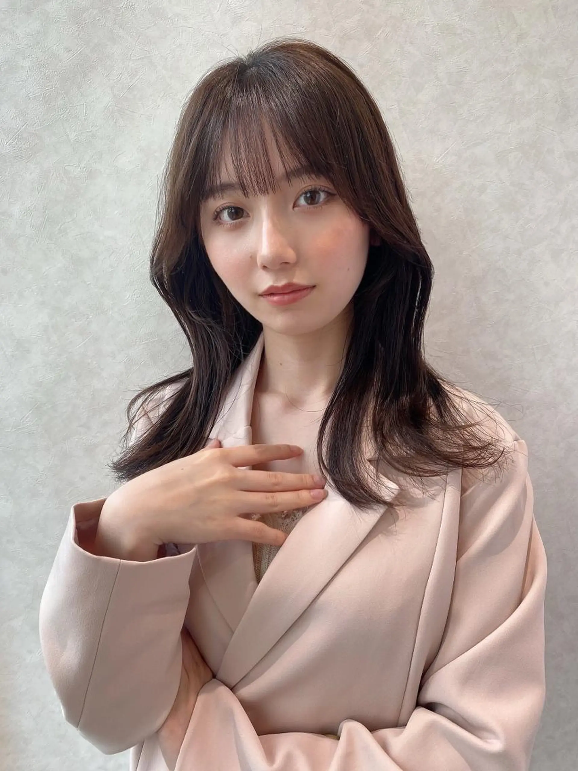 ミディアム カラー ベージュカラー ブラウンカラー ブラウンベージュ くびれヘア 顔周り/くびれヘア 韓国ヘア💕風間るなのヘアスタイル