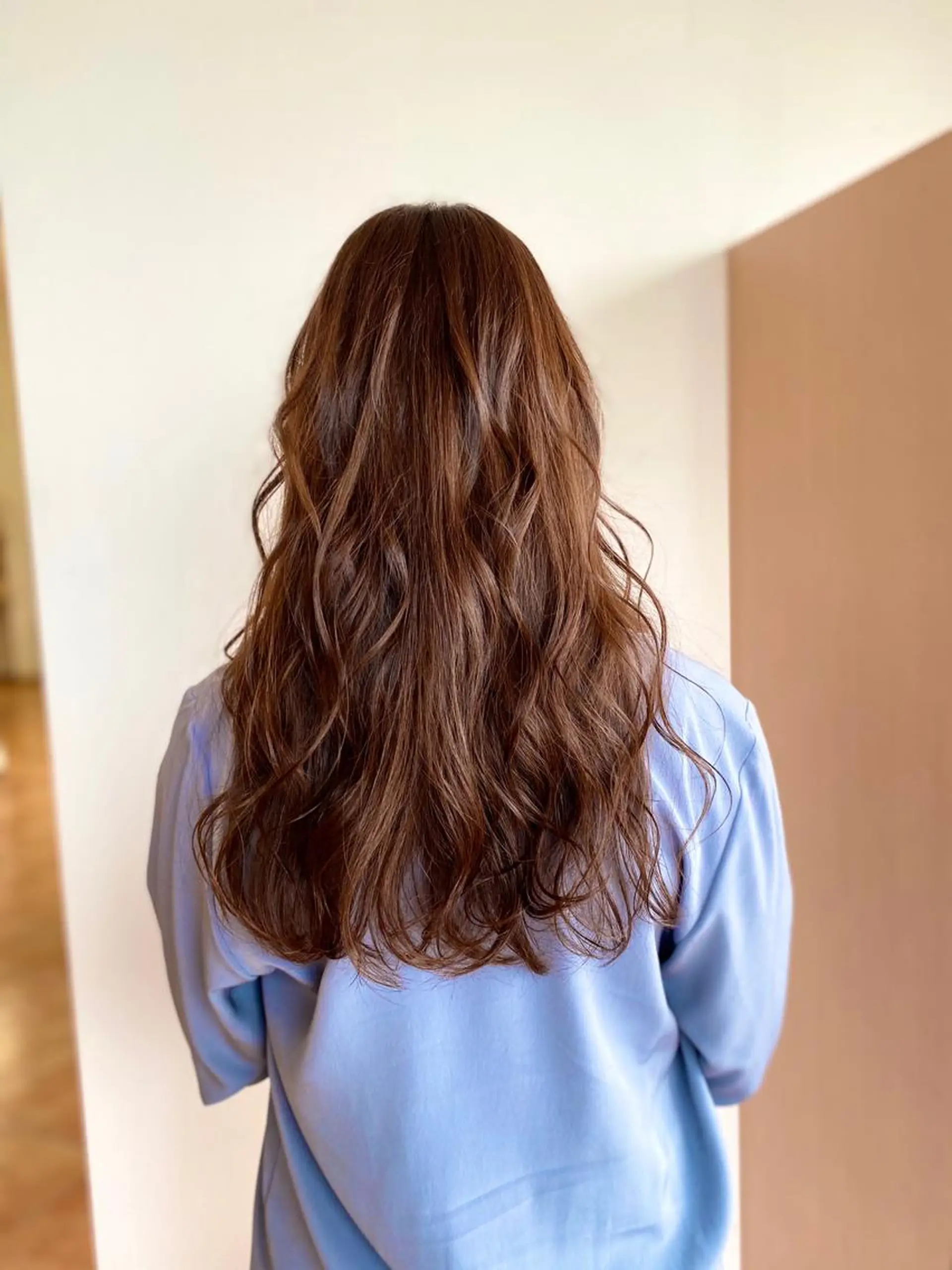 ロング カラー ブラウンカラー ナチュラルブラウン 井内 亮次のヘアスタイル