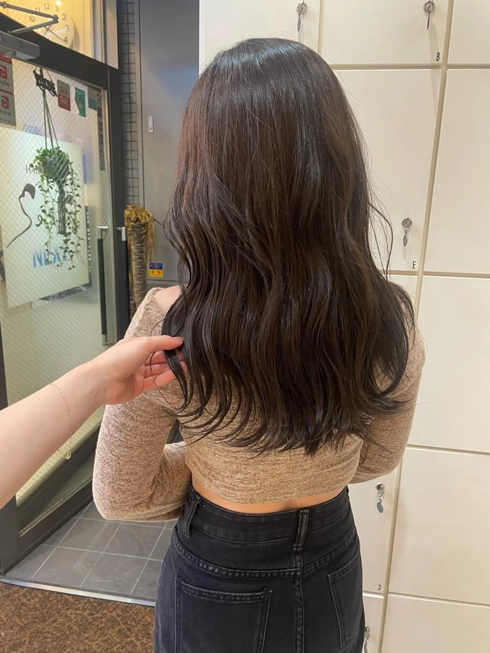 ロング カラー カット ヘアカラー トリートメント mao♡ベージュ/ 顔周りカットのヘアスタイル