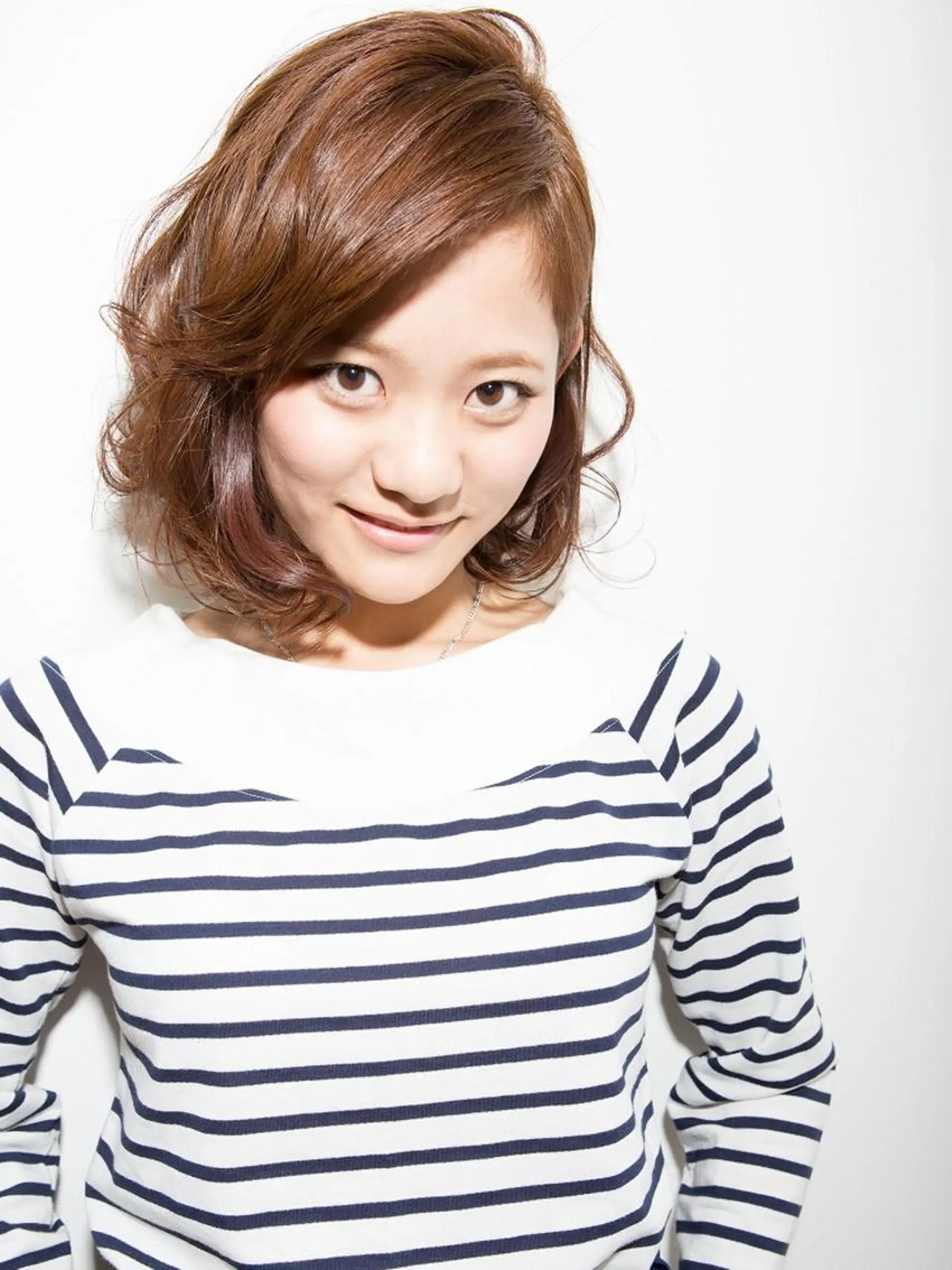 ミディアム カラー パーマ ミディアムパーマ 透明感カラー 小顔カット ✨hair make flencia✂️✨のヘアスタイル