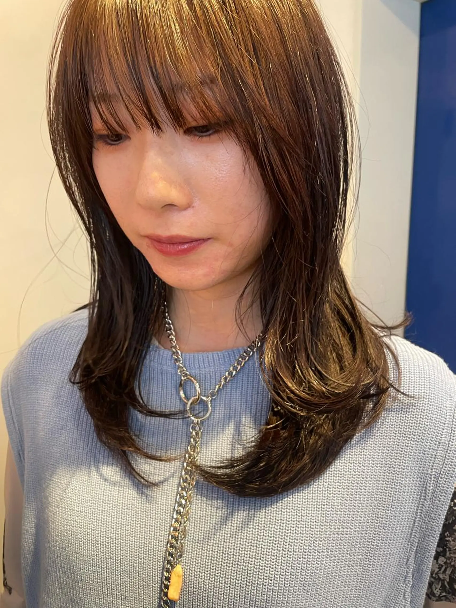 ミディアム カラー カット ヘアカラー トリートメント レイヤー／似合わせ TAKUYAのヘアスタイル