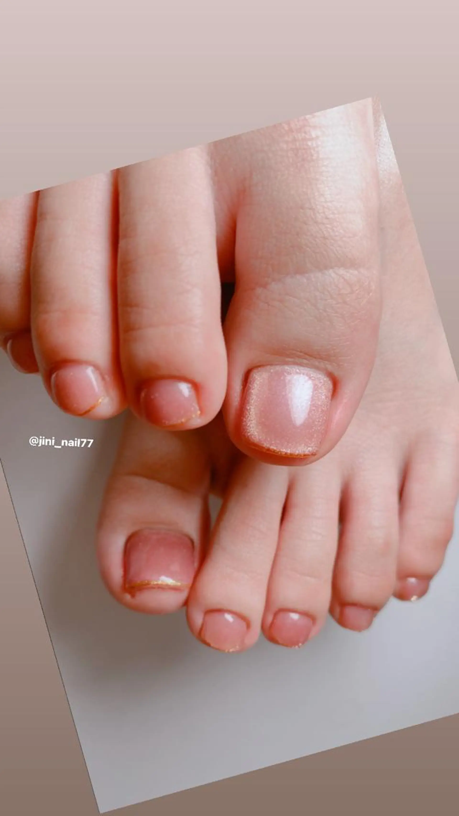 ネイル JINI NAIL所属・ジニ ネイルのネイルデザイン