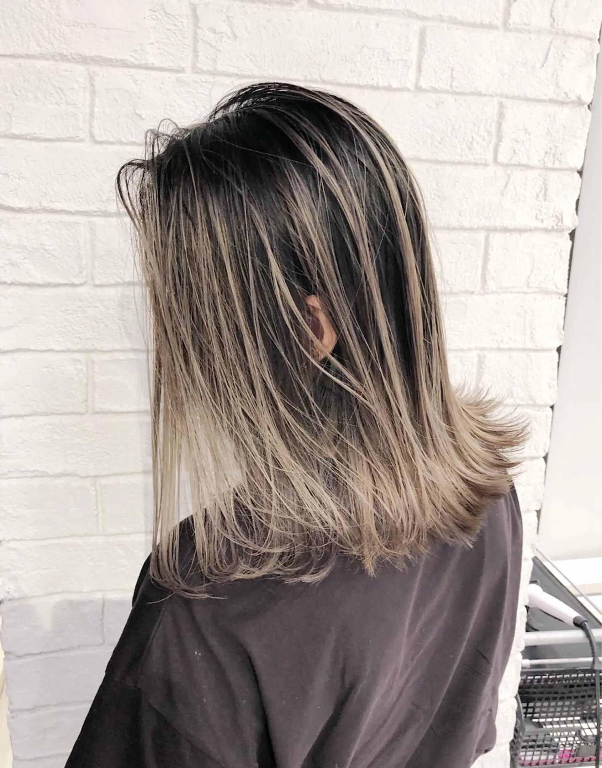 ミディアム カラー バレイヤージュ ブリーチ レイヤーカット ノンダメージ髪質改善 カラー💎/KURAのヘアスタイル