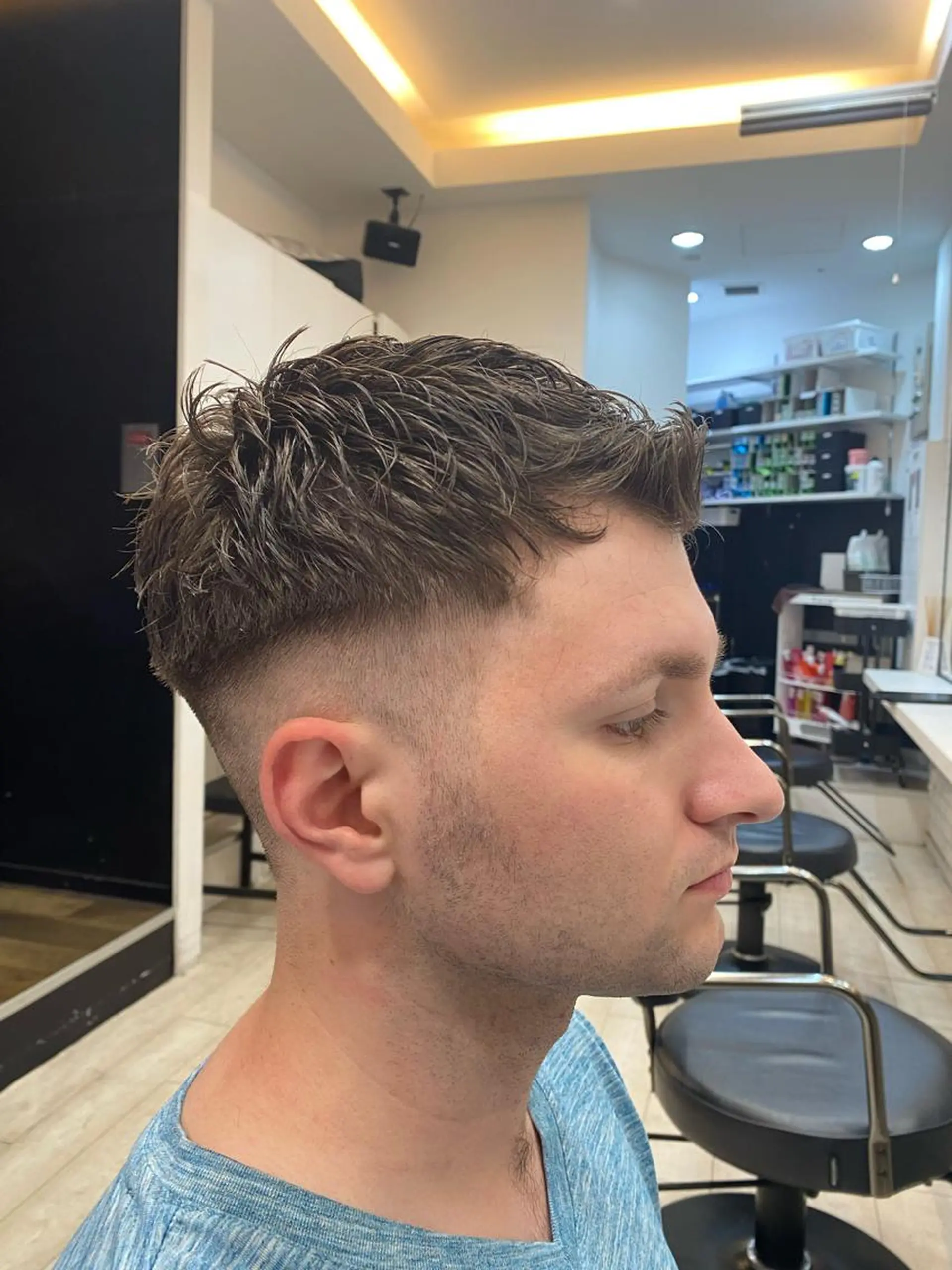 ショート メンズ パーマ/ダブルカラー ブリーチ⭐️海斗のヘアスタイル