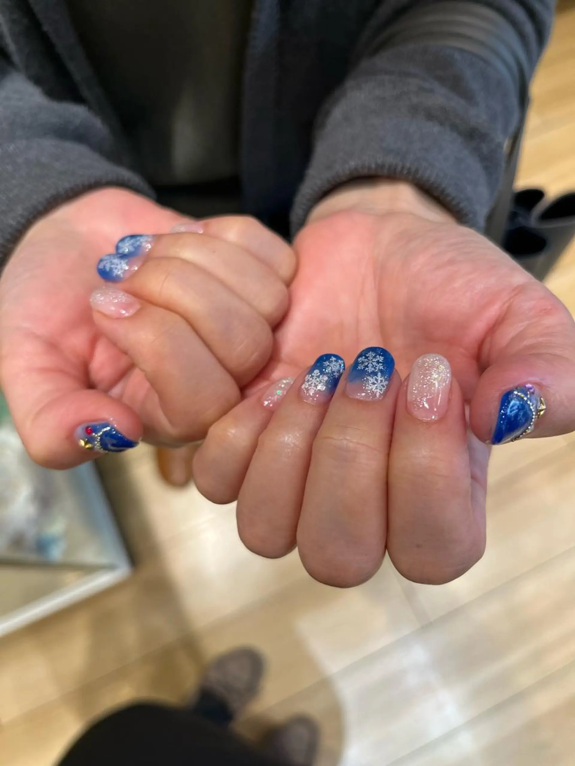 ネイル ASPILEAF所属・アスピリーフ さとみのマツエク・マツパデザイン