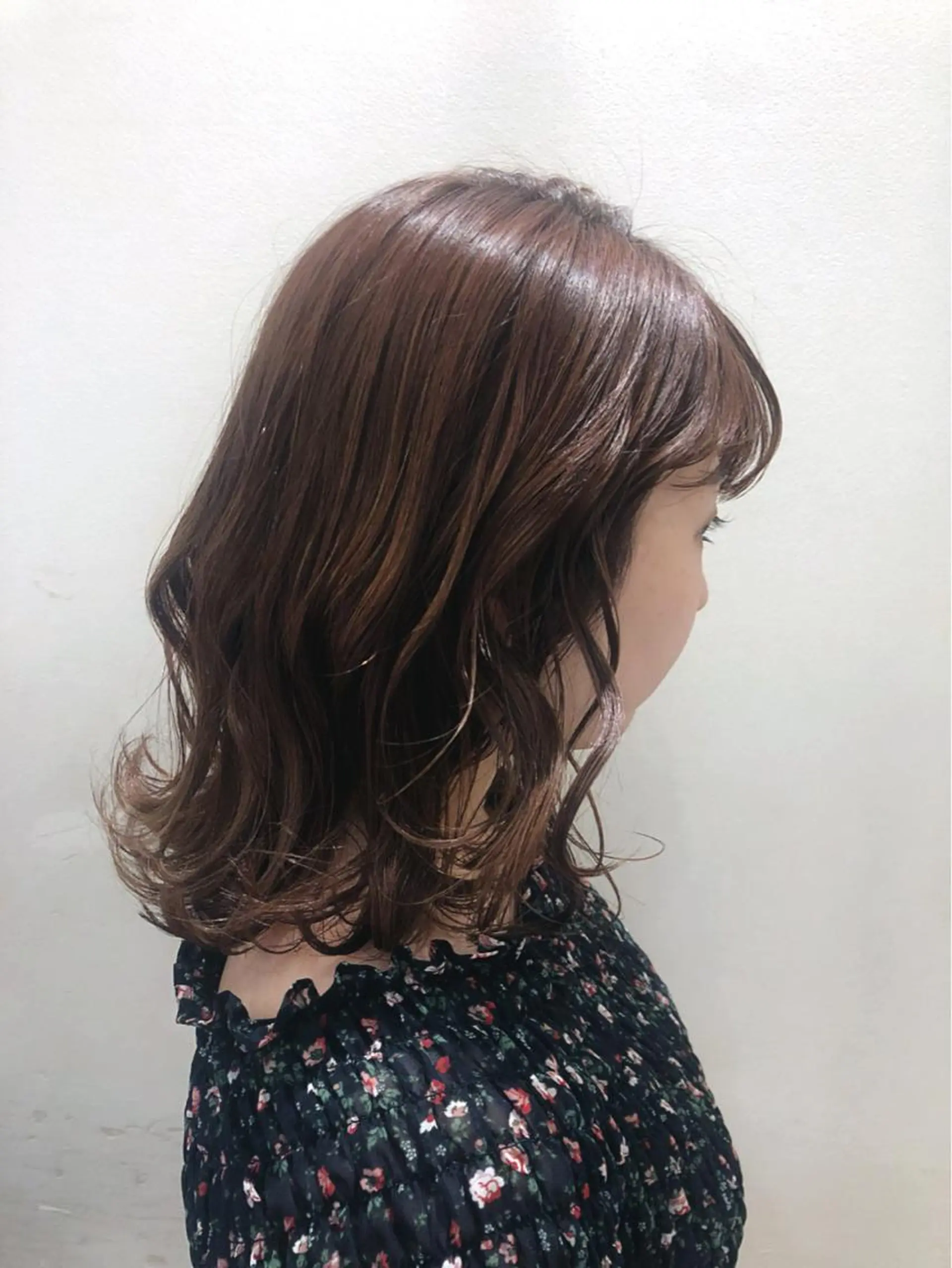 ミディアム カット ヘアカラー トリートメント ニシダヒカリ🌙 髪質改善×似合わせのヘアスタイル